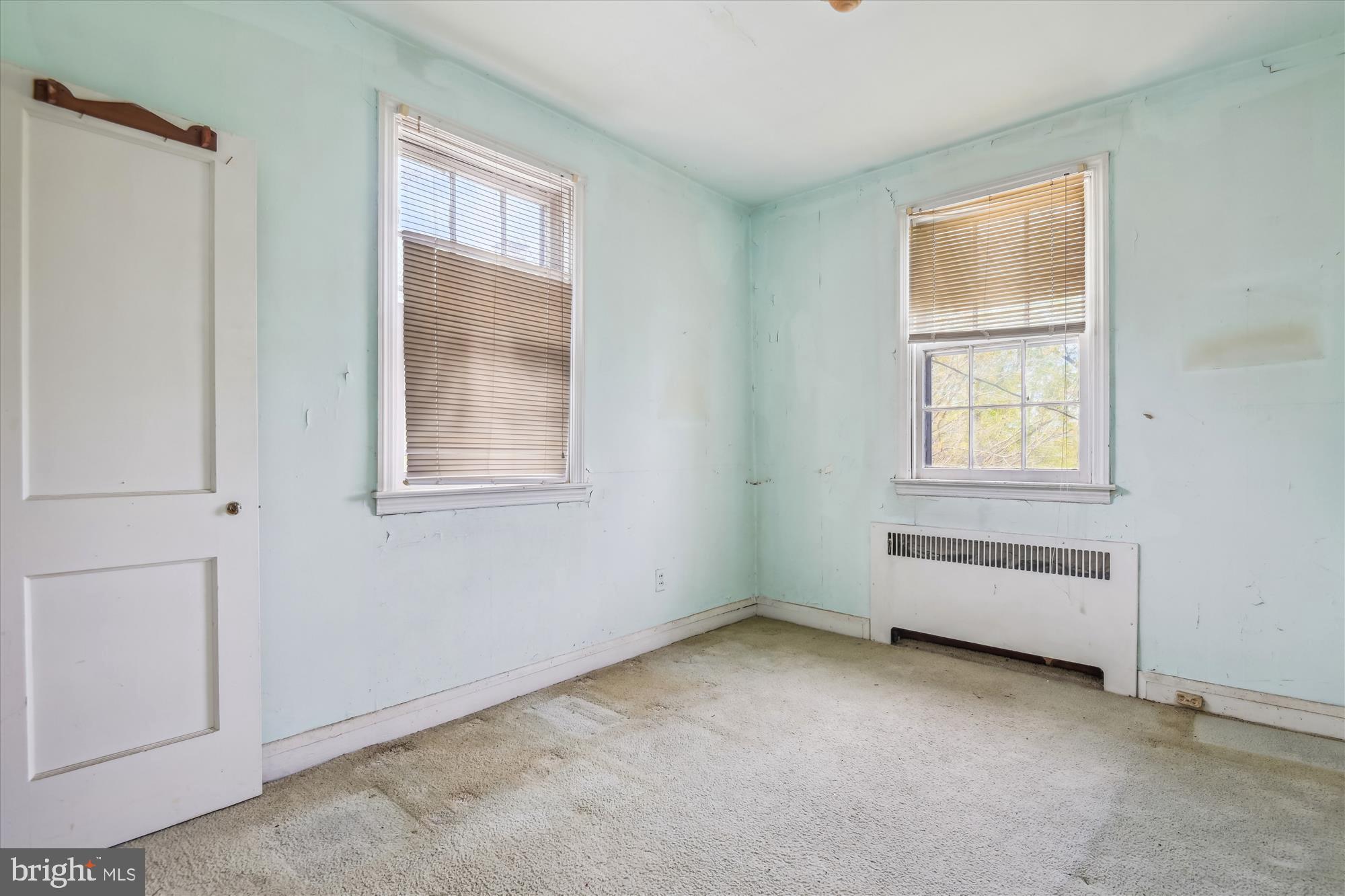 MOUNT WASHINGTON - Residential