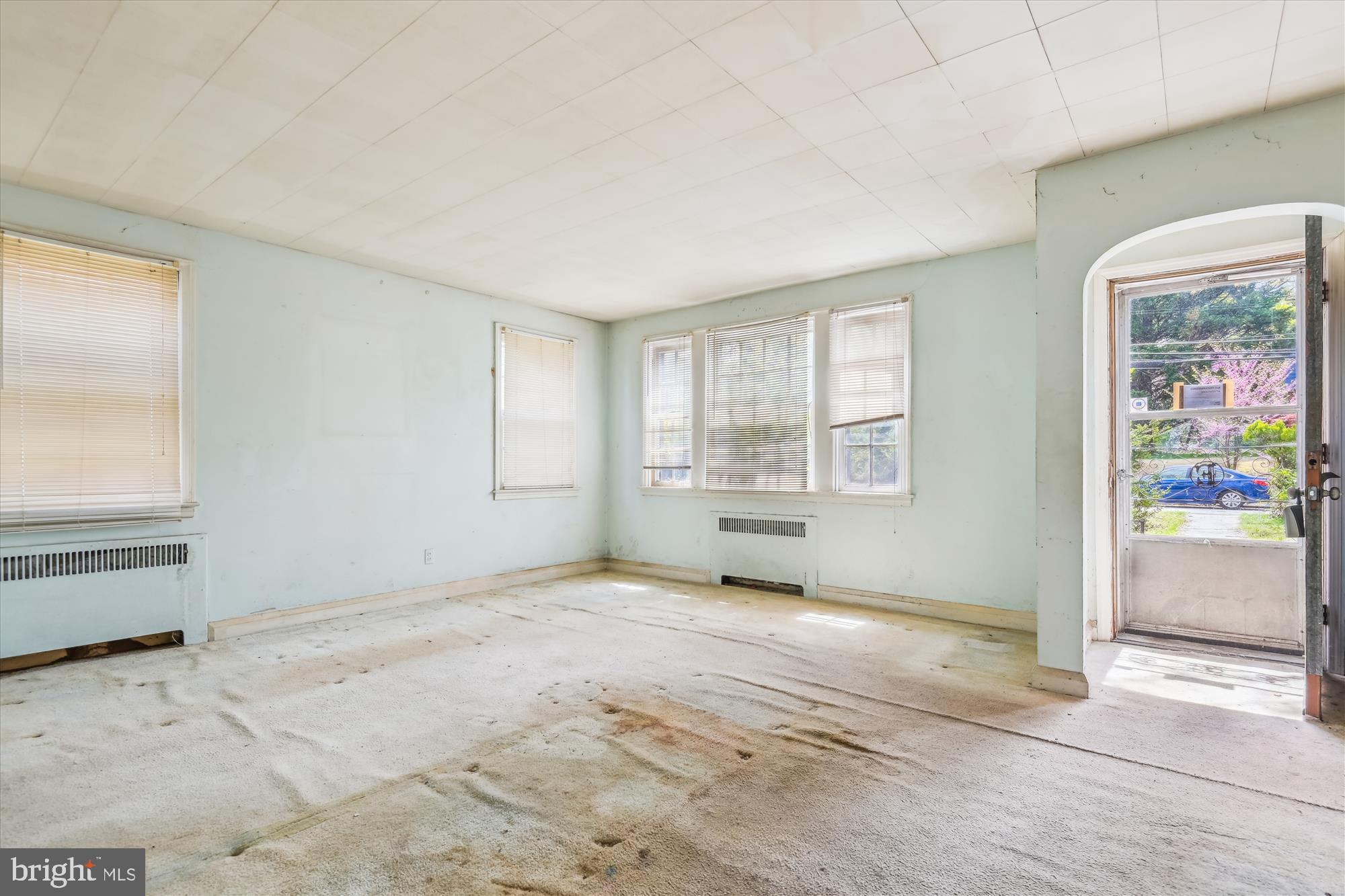 MOUNT WASHINGTON - Residential