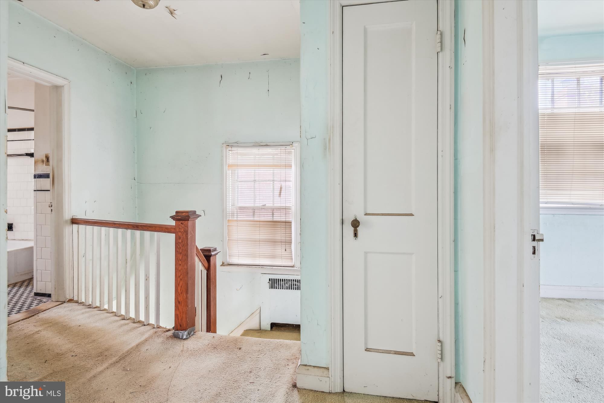 MOUNT WASHINGTON - Residential