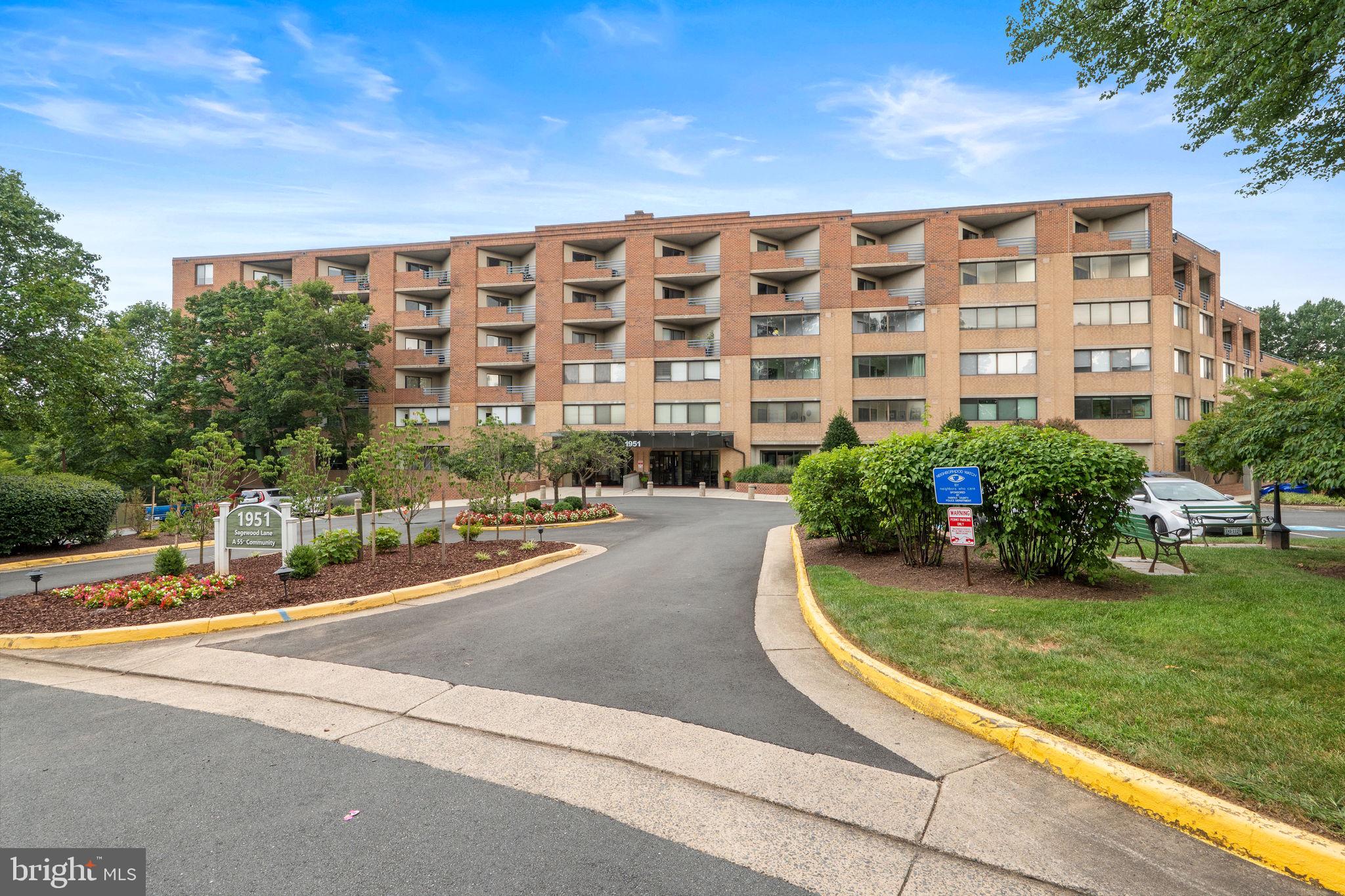 THOREAU PLACE CONDOS - Residential