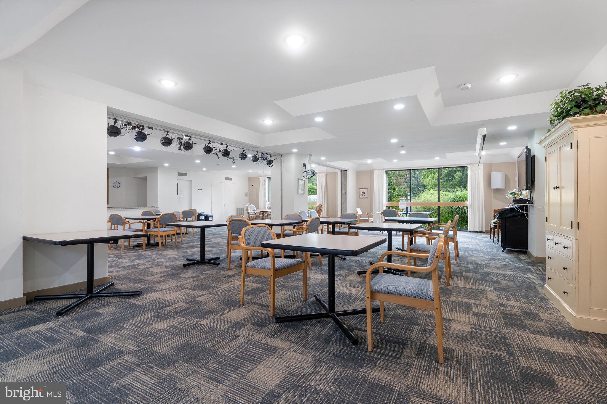 THOREAU PLACE CONDOS - Residential