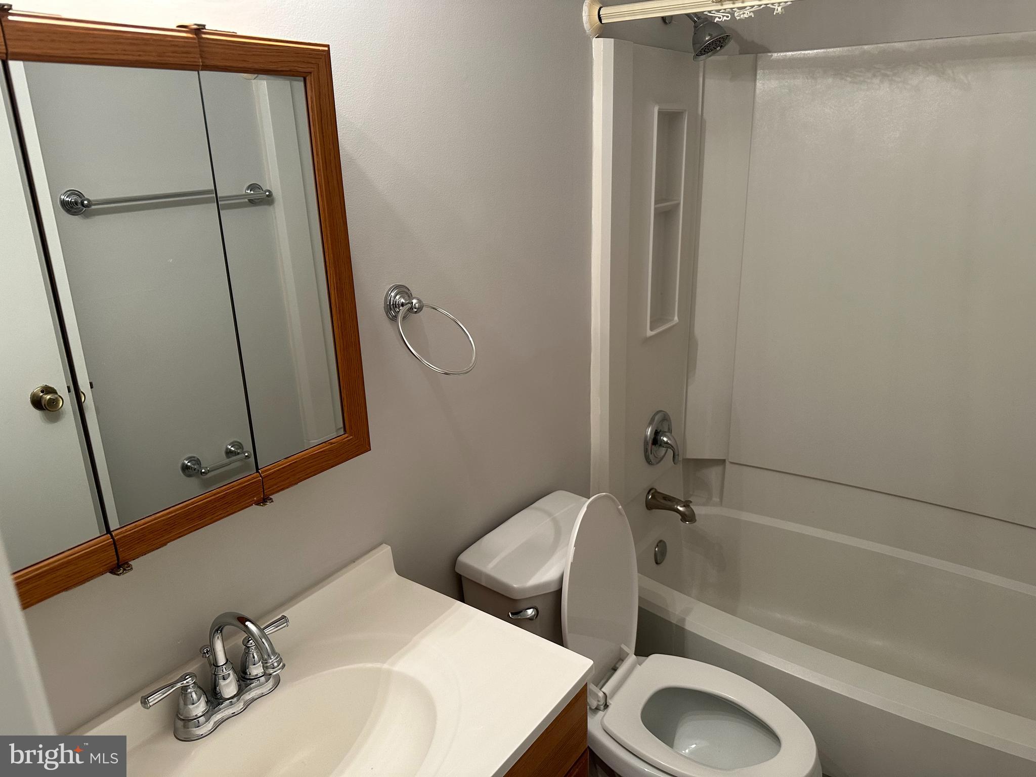 BANNERWOOD - Residential Lease