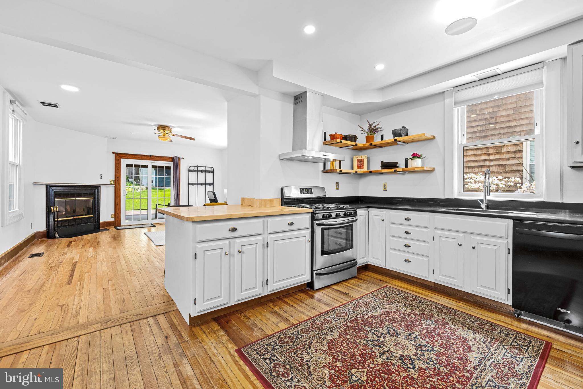 MOUNT WASHINGTON - Residential