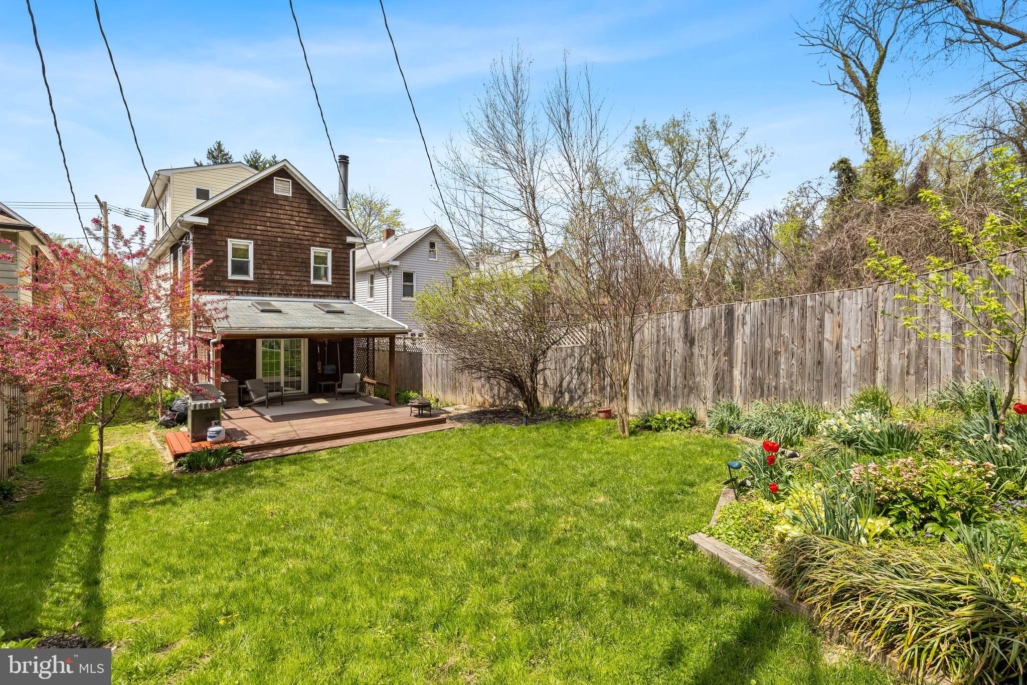 MOUNT WASHINGTON - Residential