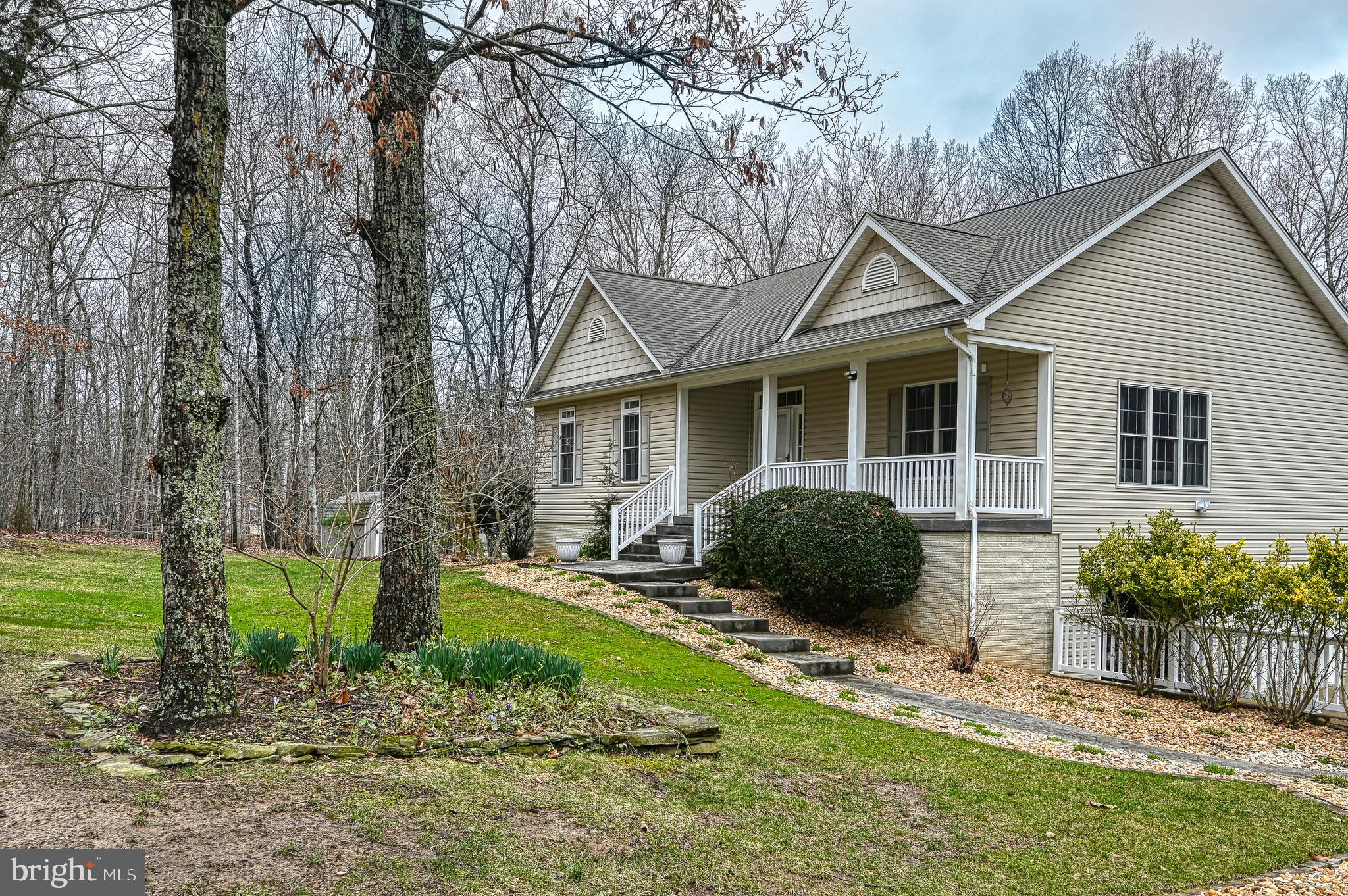 PINE HARBOUR - Residential