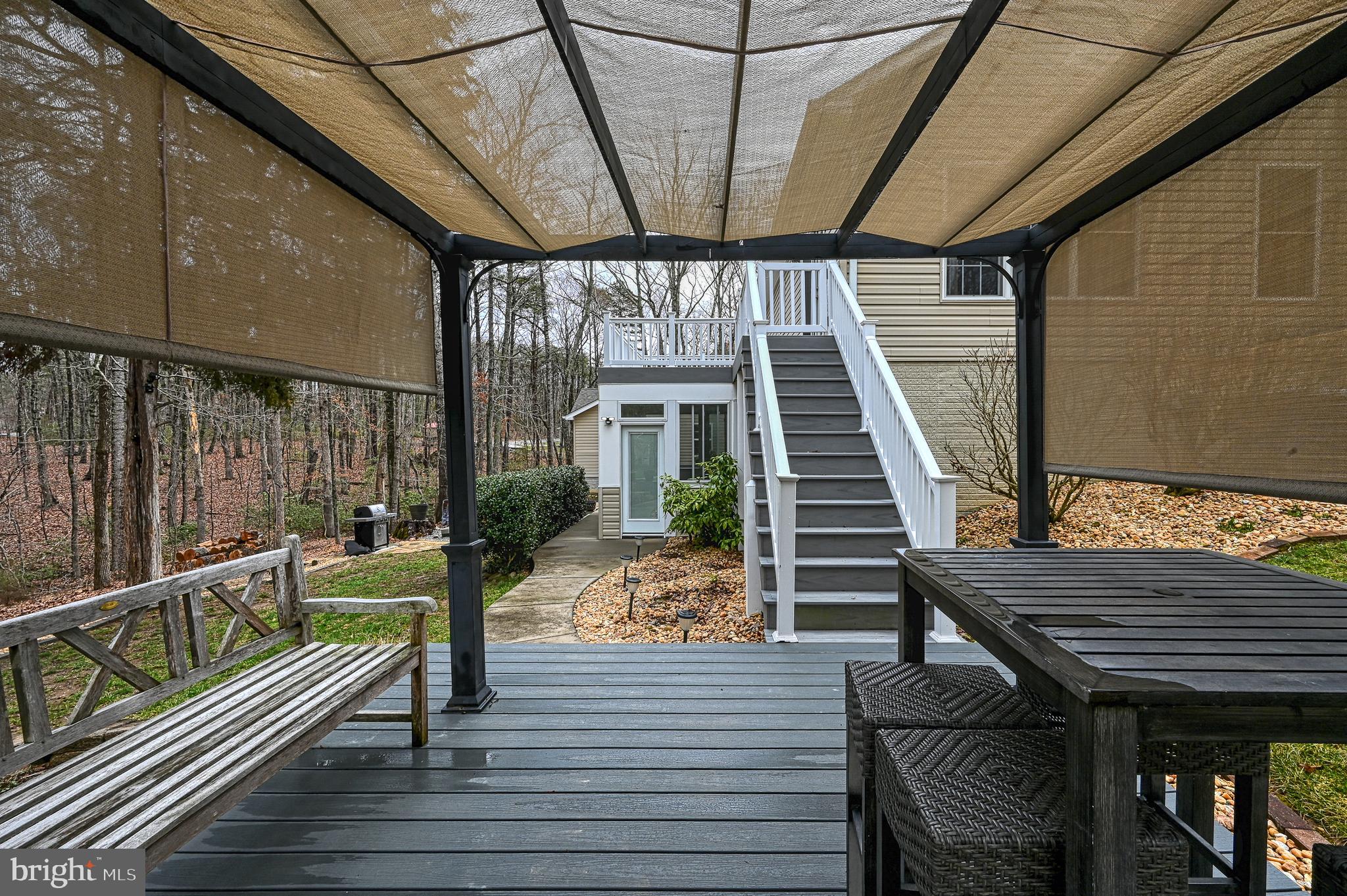 PINE HARBOUR - Residential