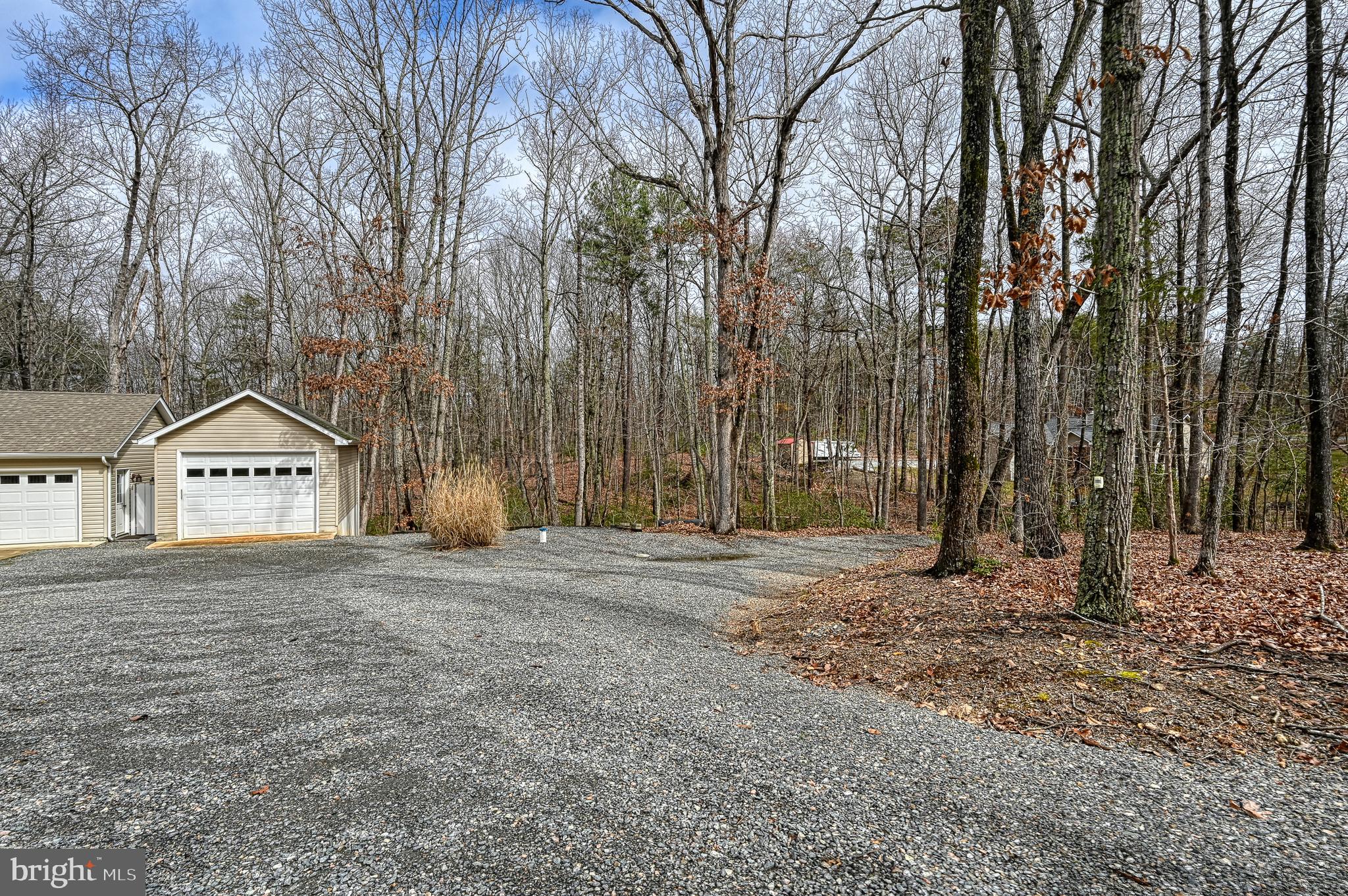 PINE HARBOUR - Residential