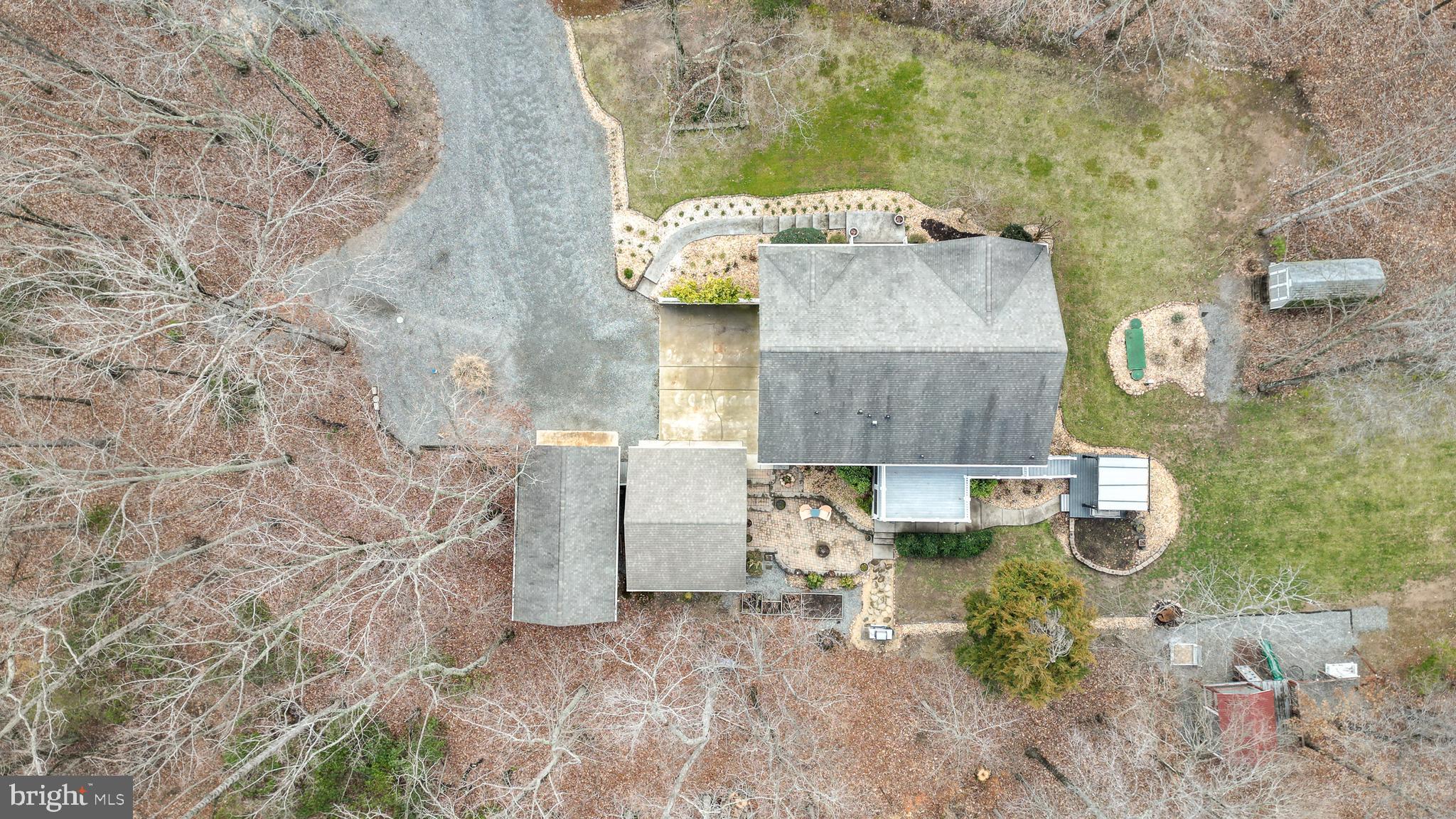 PINE HARBOUR - Residential