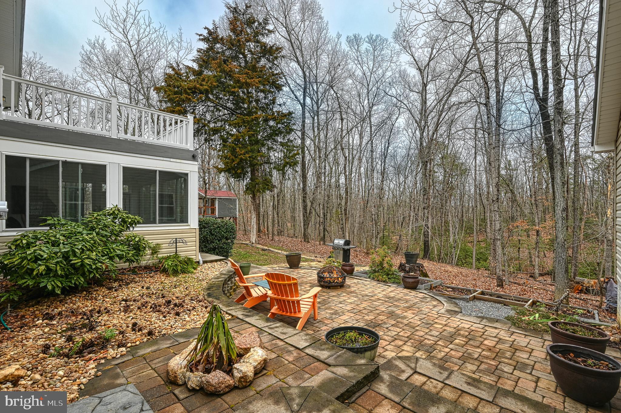 PINE HARBOUR - Residential