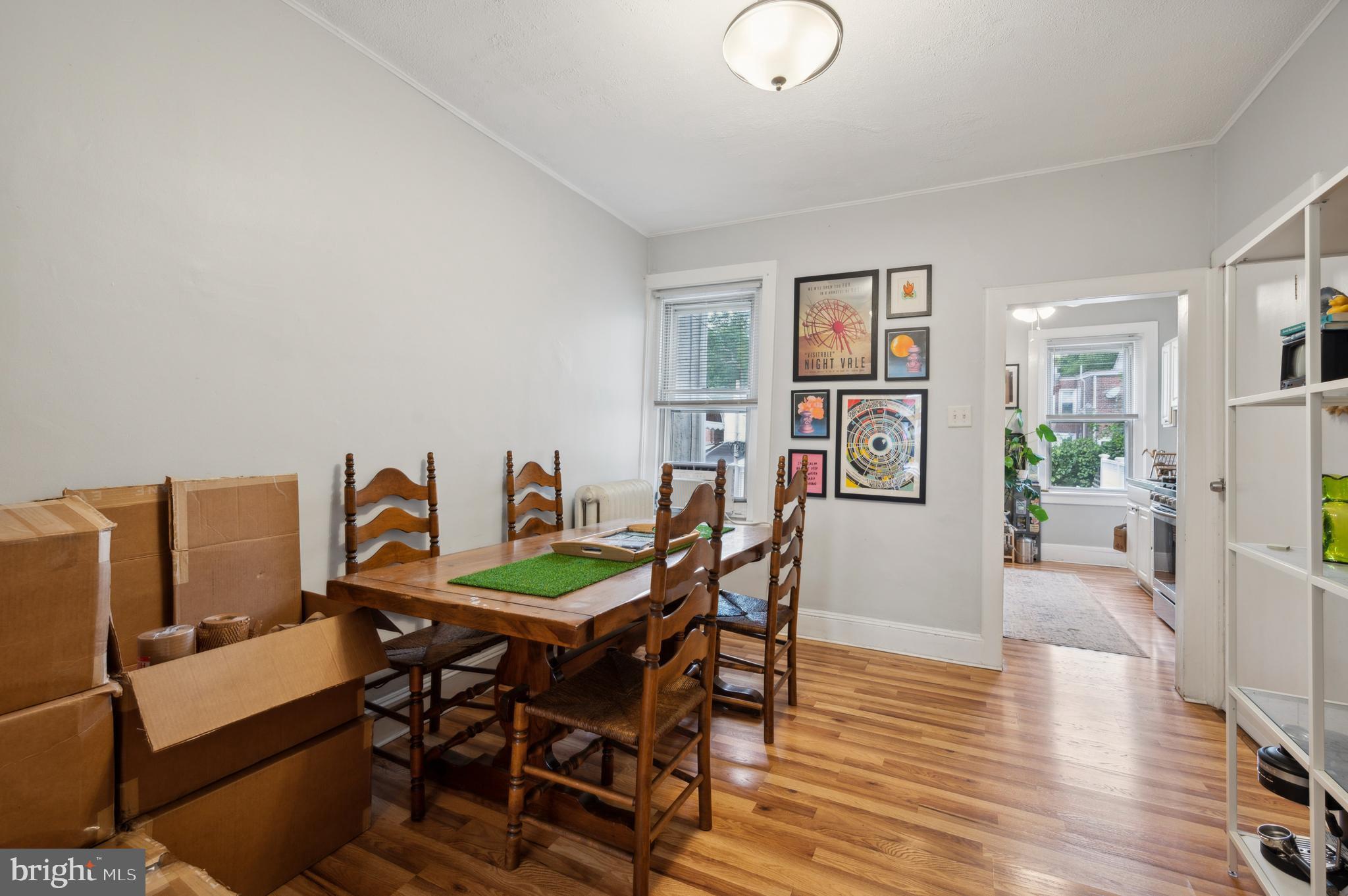 ROXBOROUGH - Residential