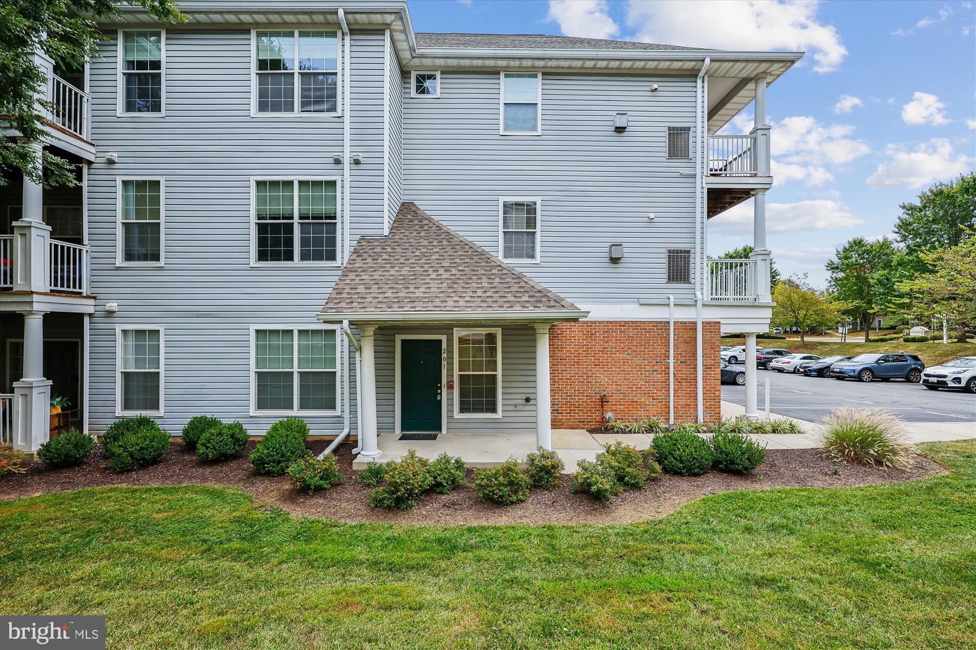 MILESTONE CENTER - Residential