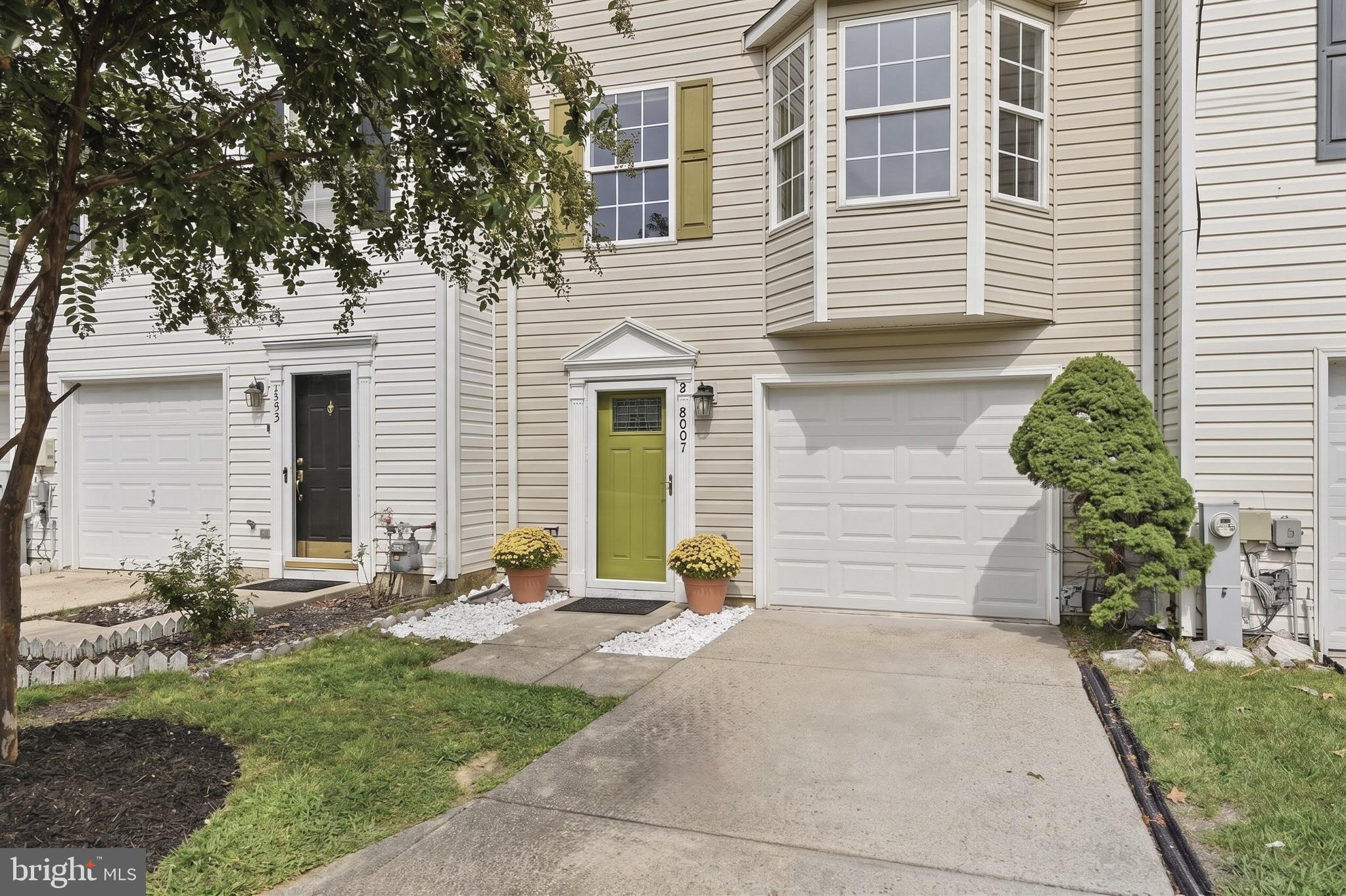 8867 GOOSE LANDING CIRCLE