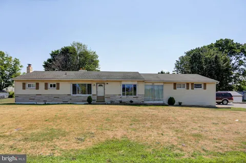12400 Molly Pitcher Highway, Greencastle, PA MLS: PAFL2024164