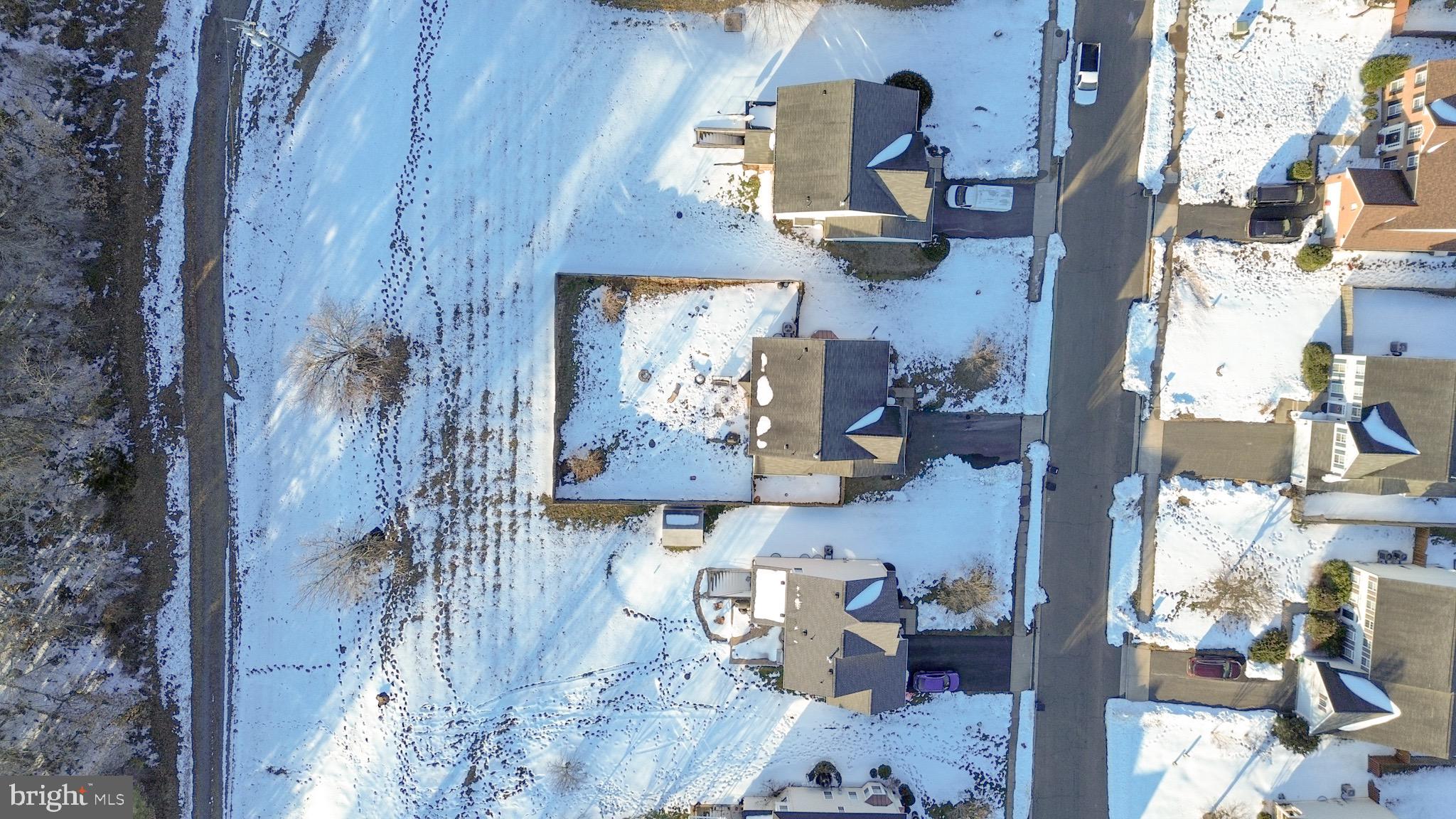 GREEN MEADOWS - Residential