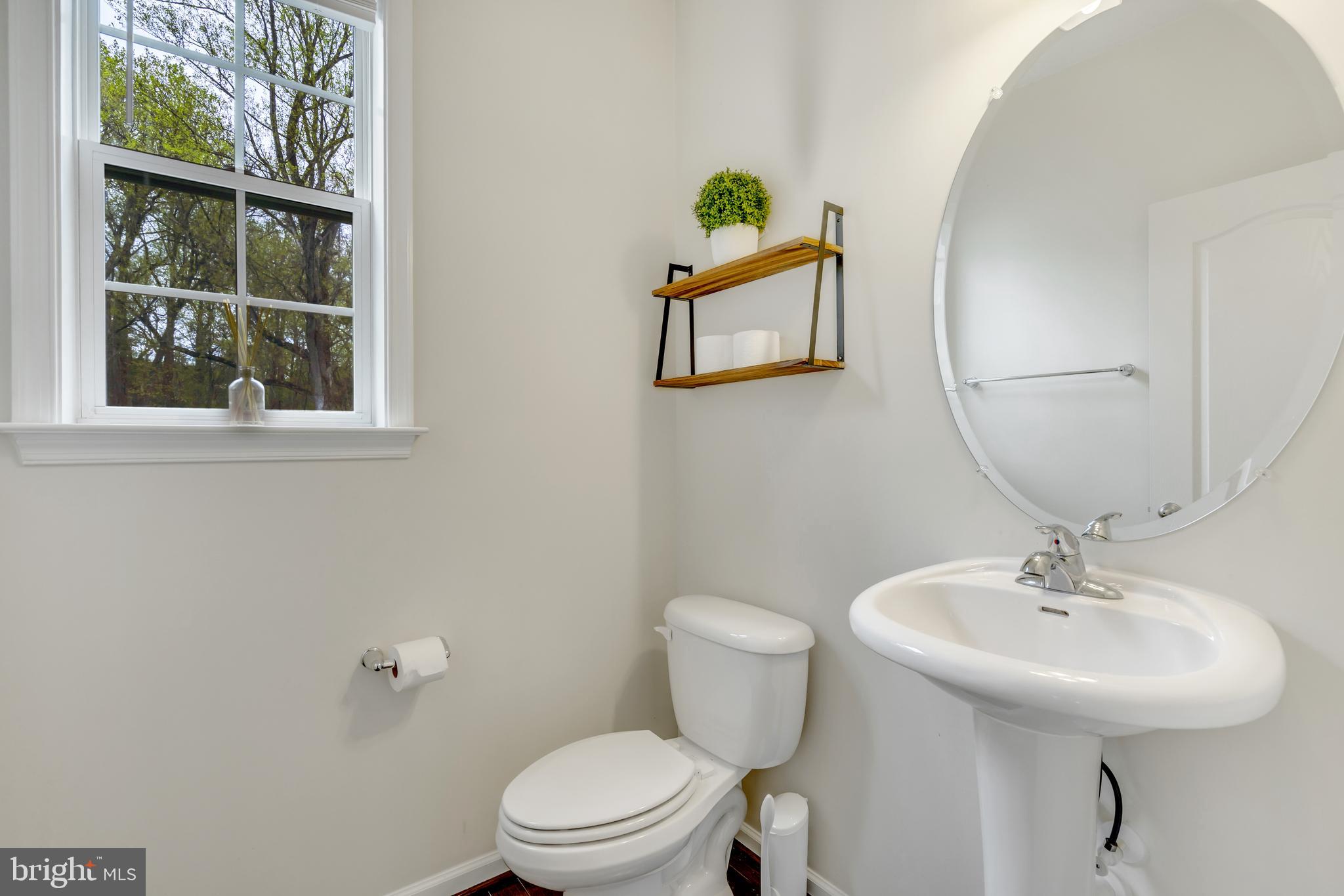 STONEGATE ESTATES - Residential