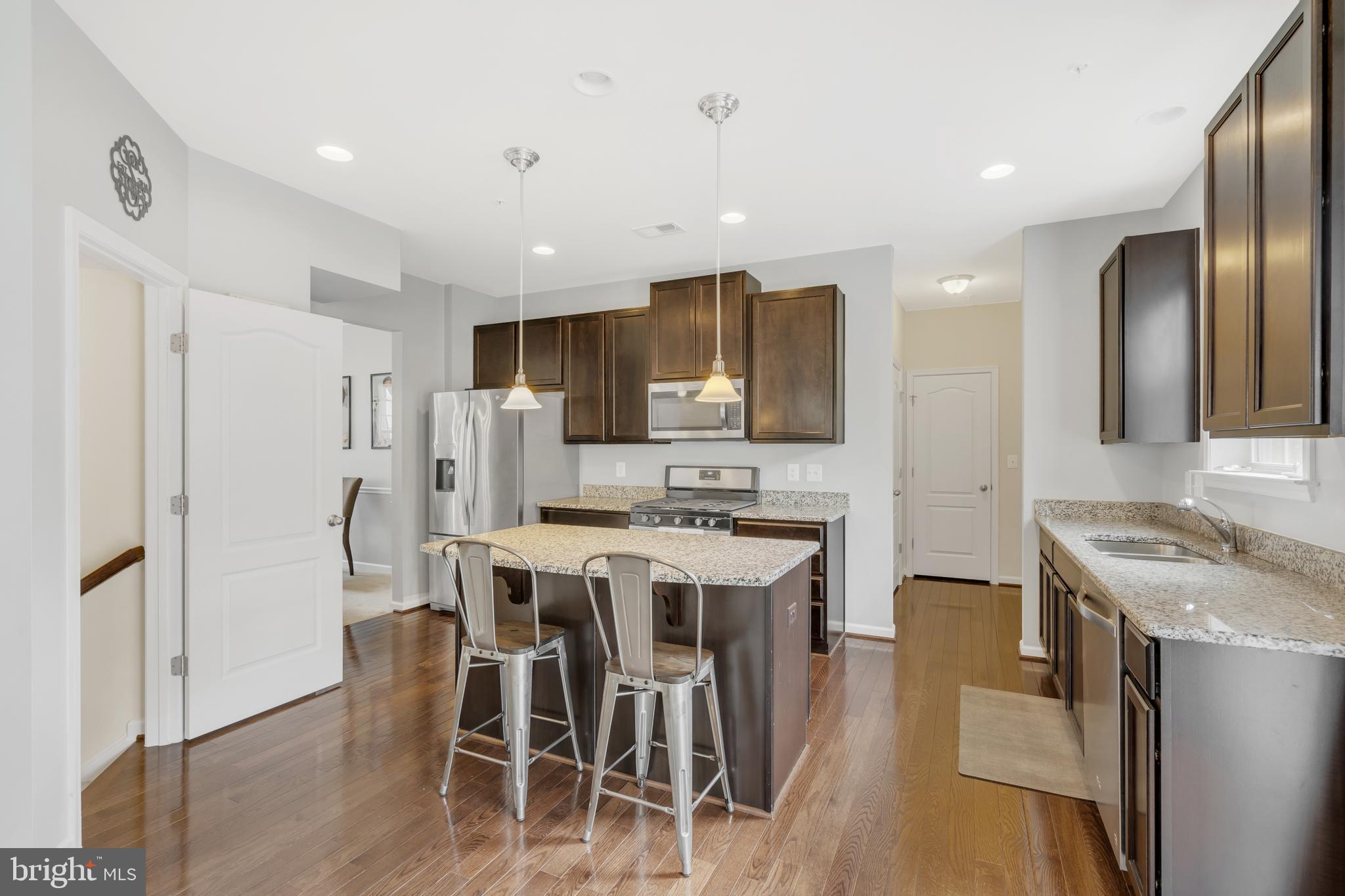 STONEGATE ESTATES - Residential