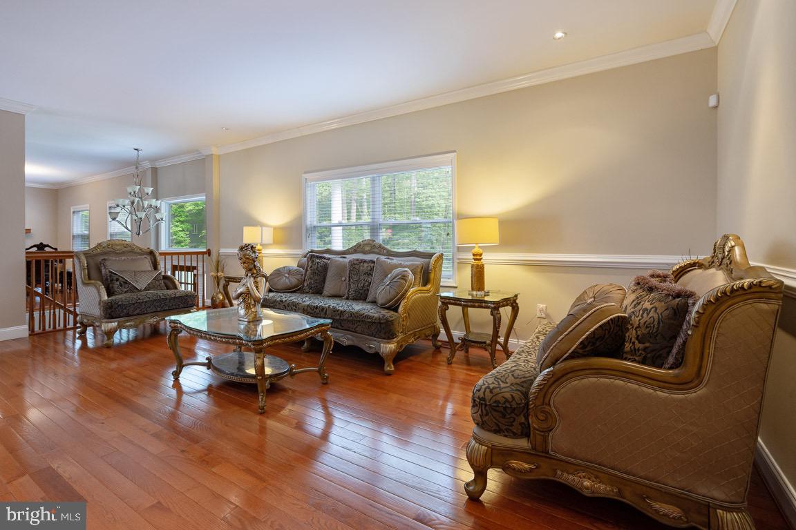 BROCK HALL PLAT 6 - Residential Lease