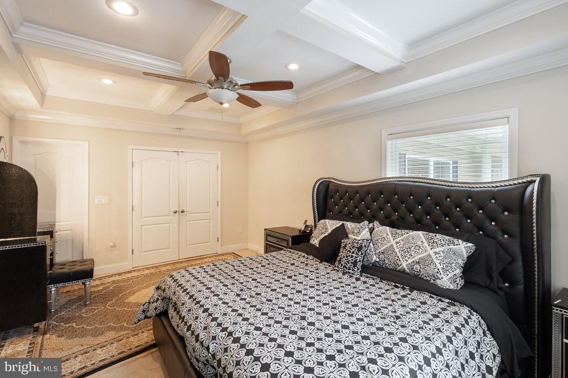 BROCK HALL PLAT 6 - Residential Lease