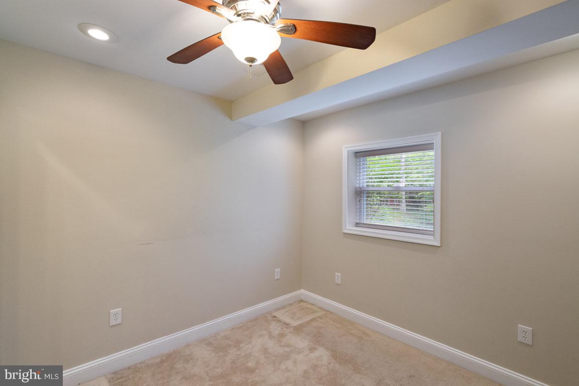 BROCK HALL PLAT 6 - Residential Lease