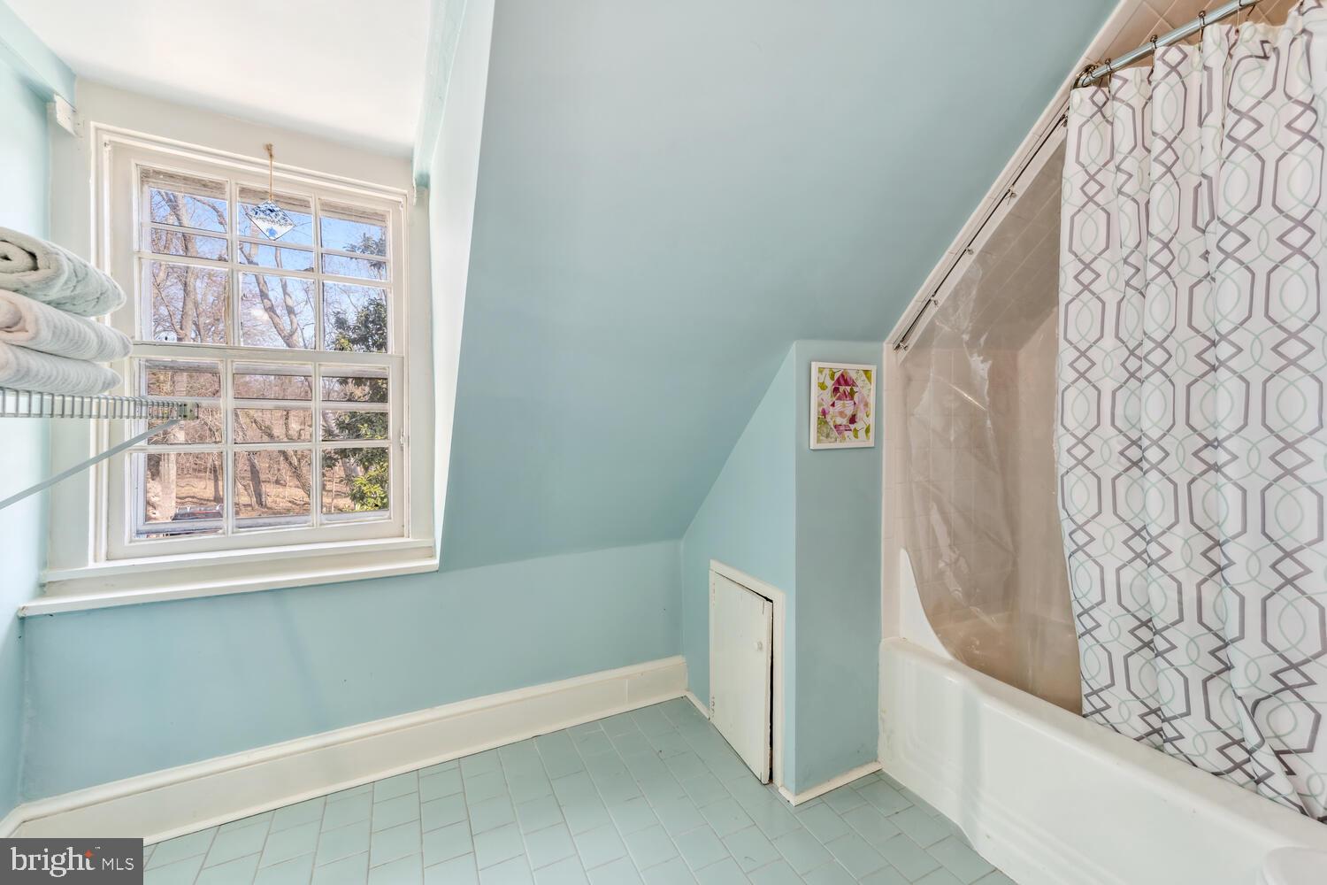 TRAVELERS REST - Residential