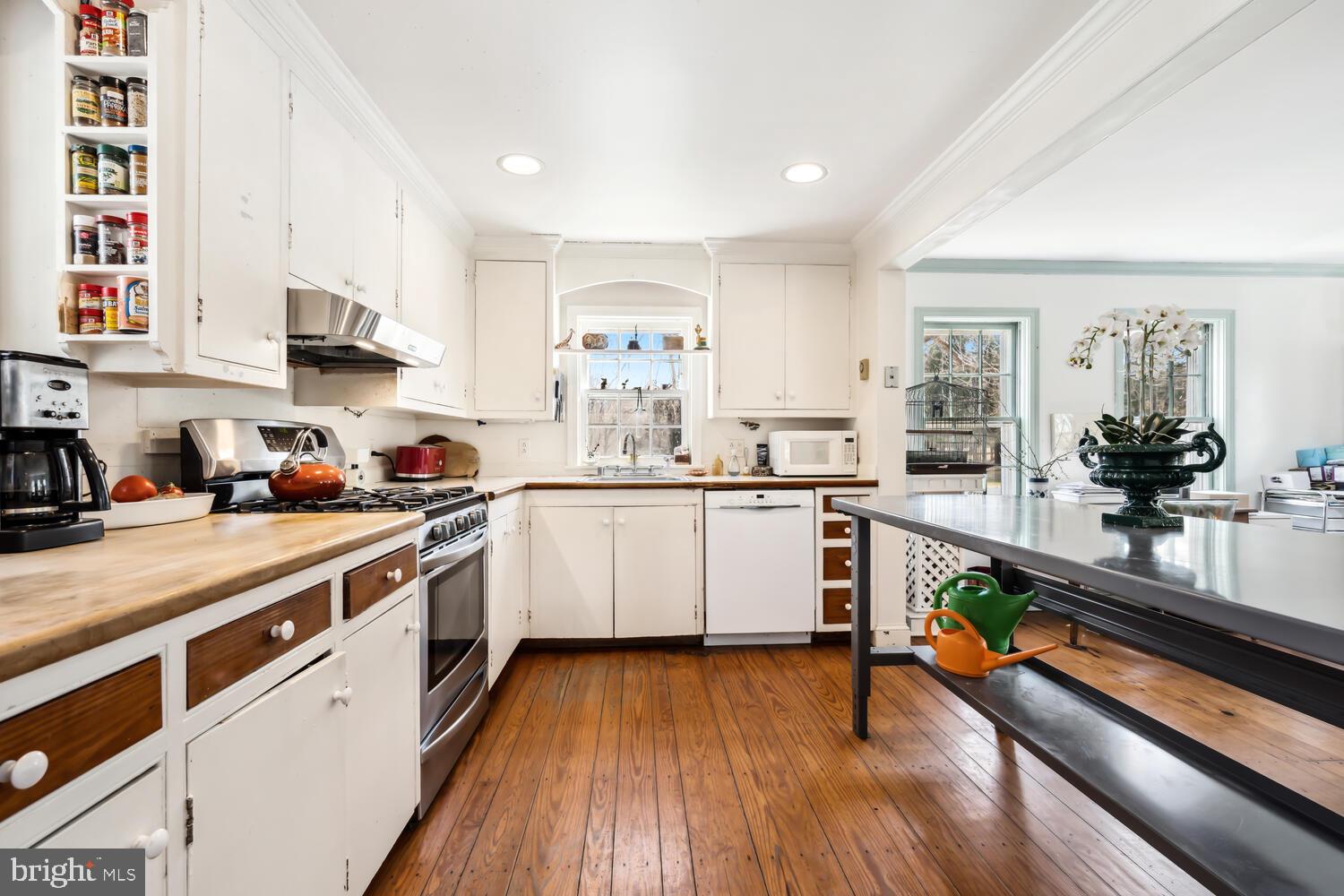 TRAVELERS REST - Residential