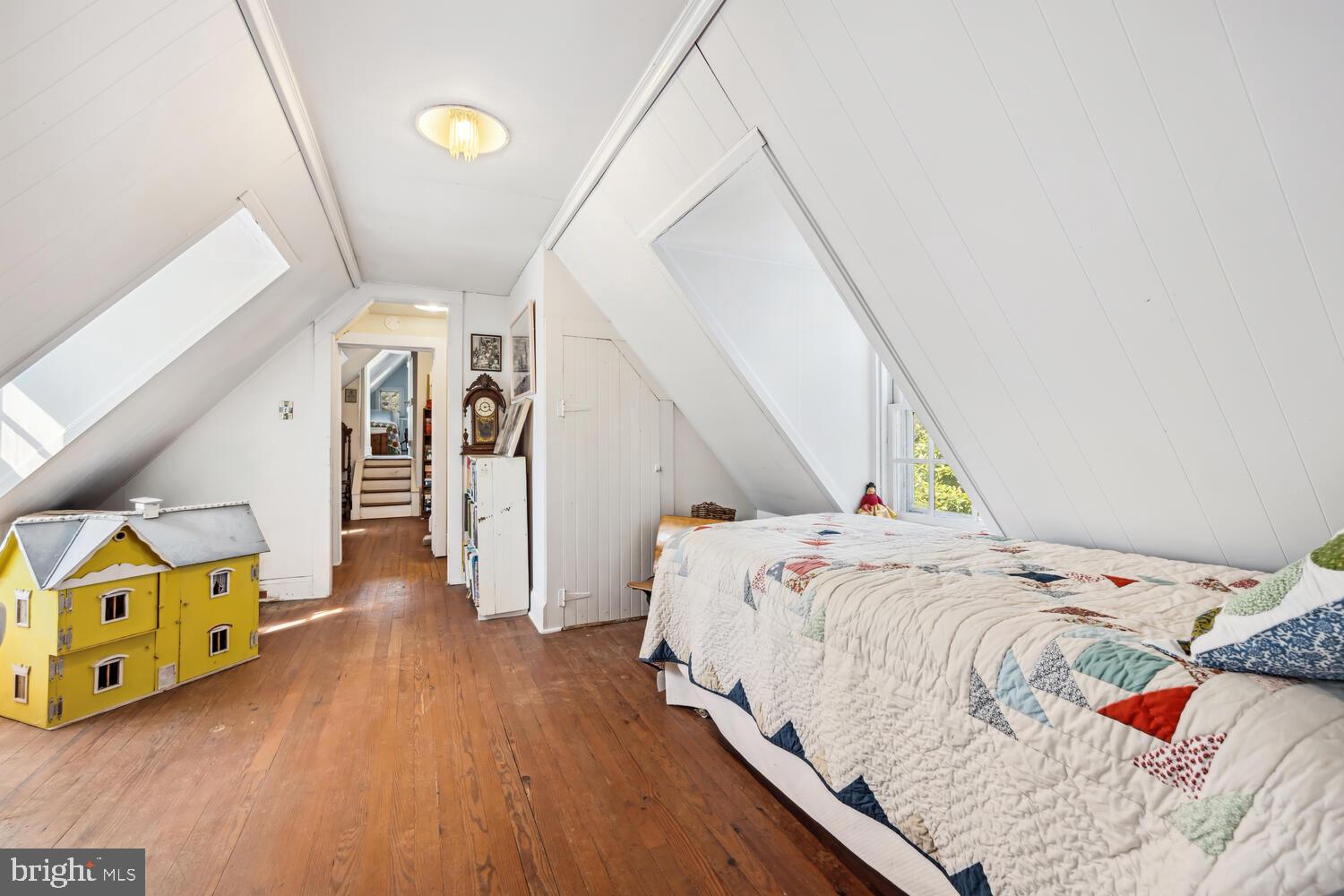 TRAVELERS REST - Residential