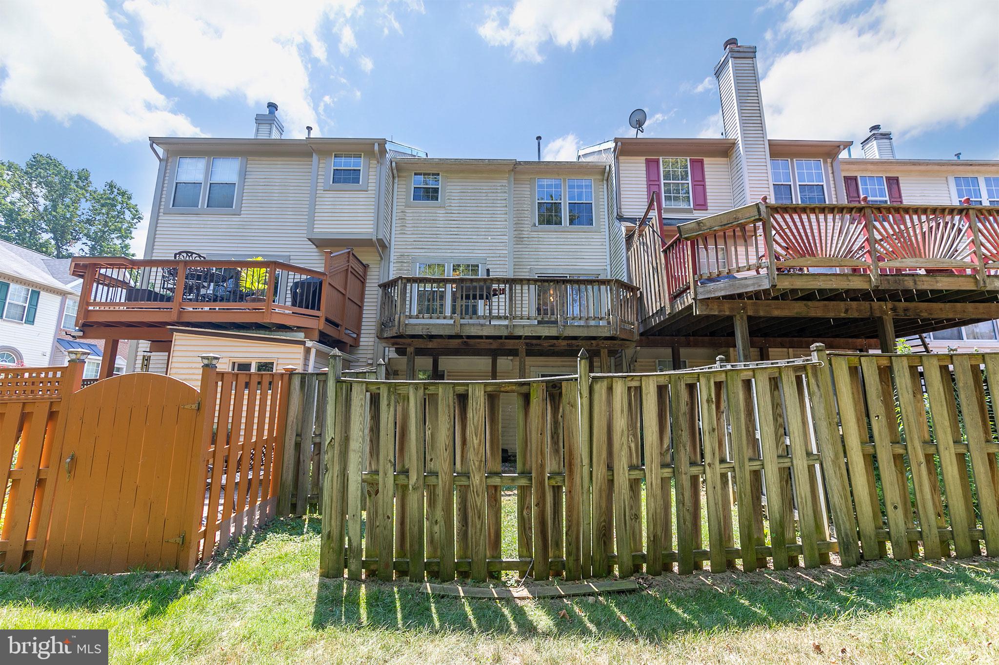 WESTLAKE - Residential