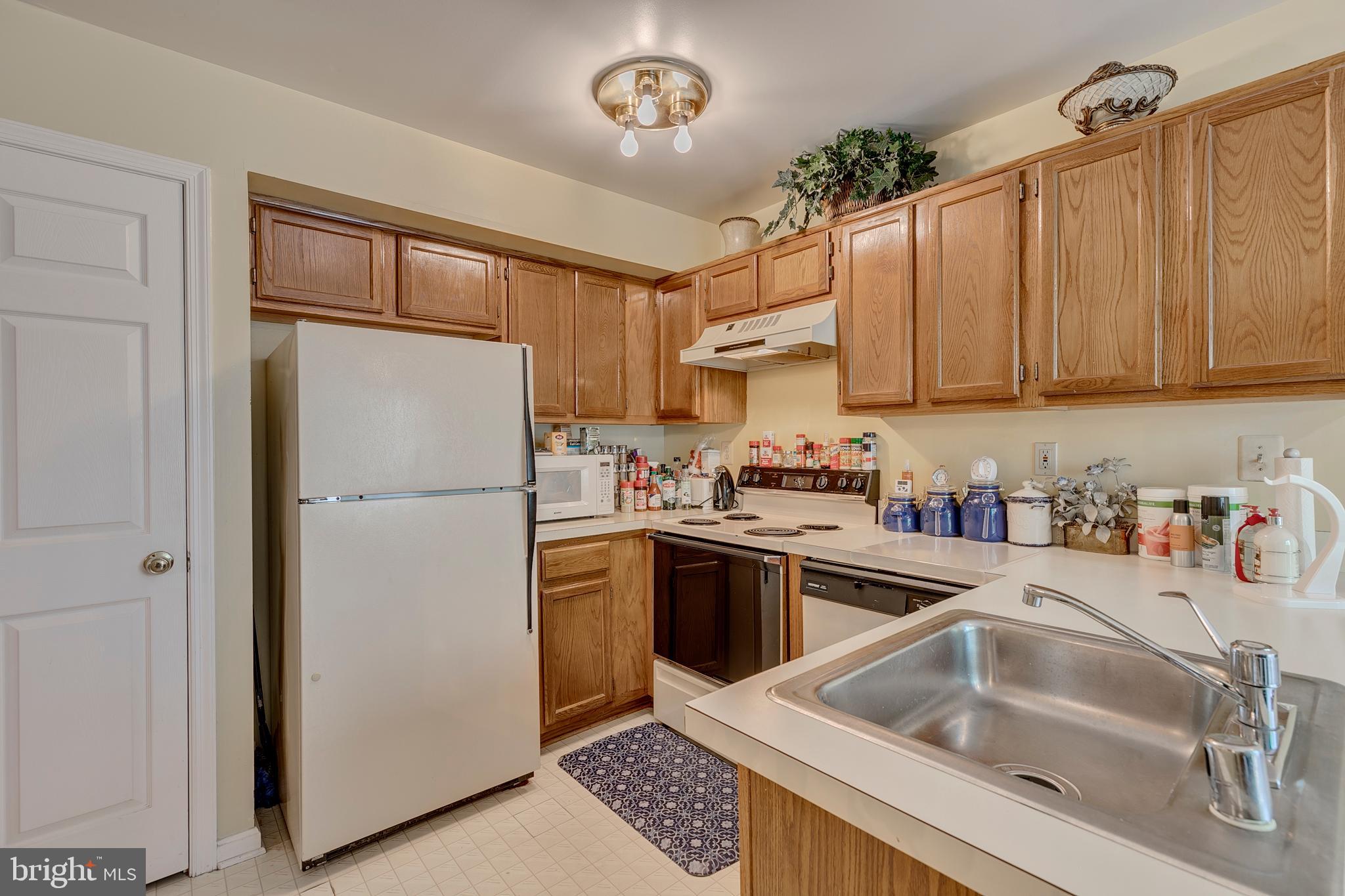 WESTLAKE - Residential