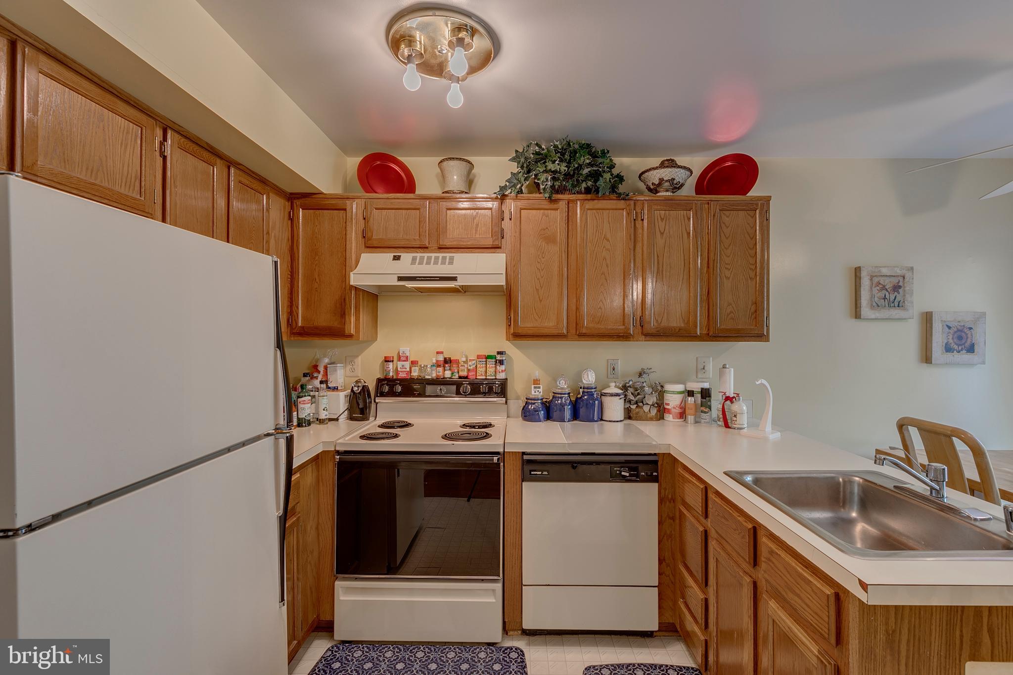 WESTLAKE - Residential