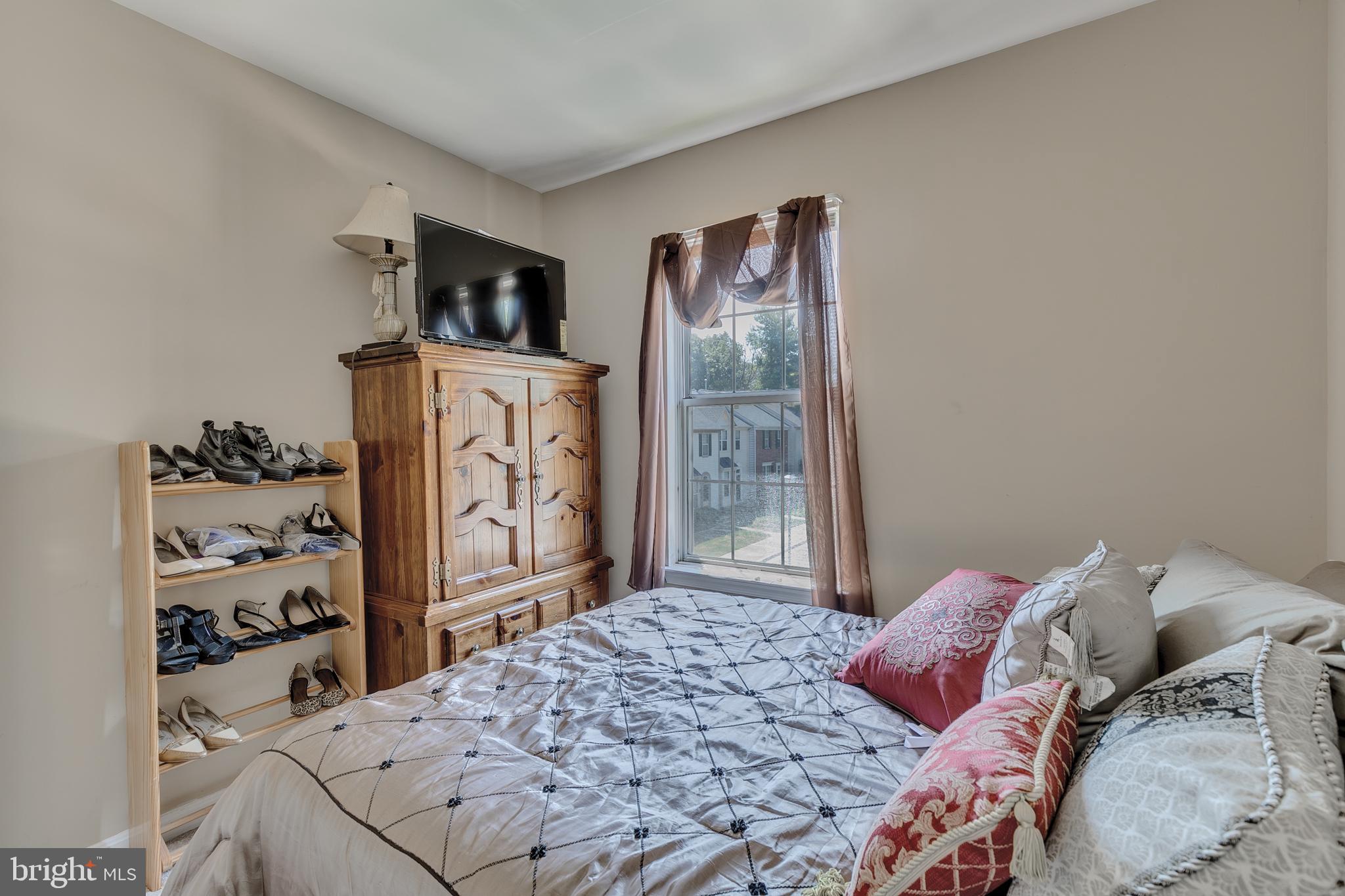 WESTLAKE - Residential