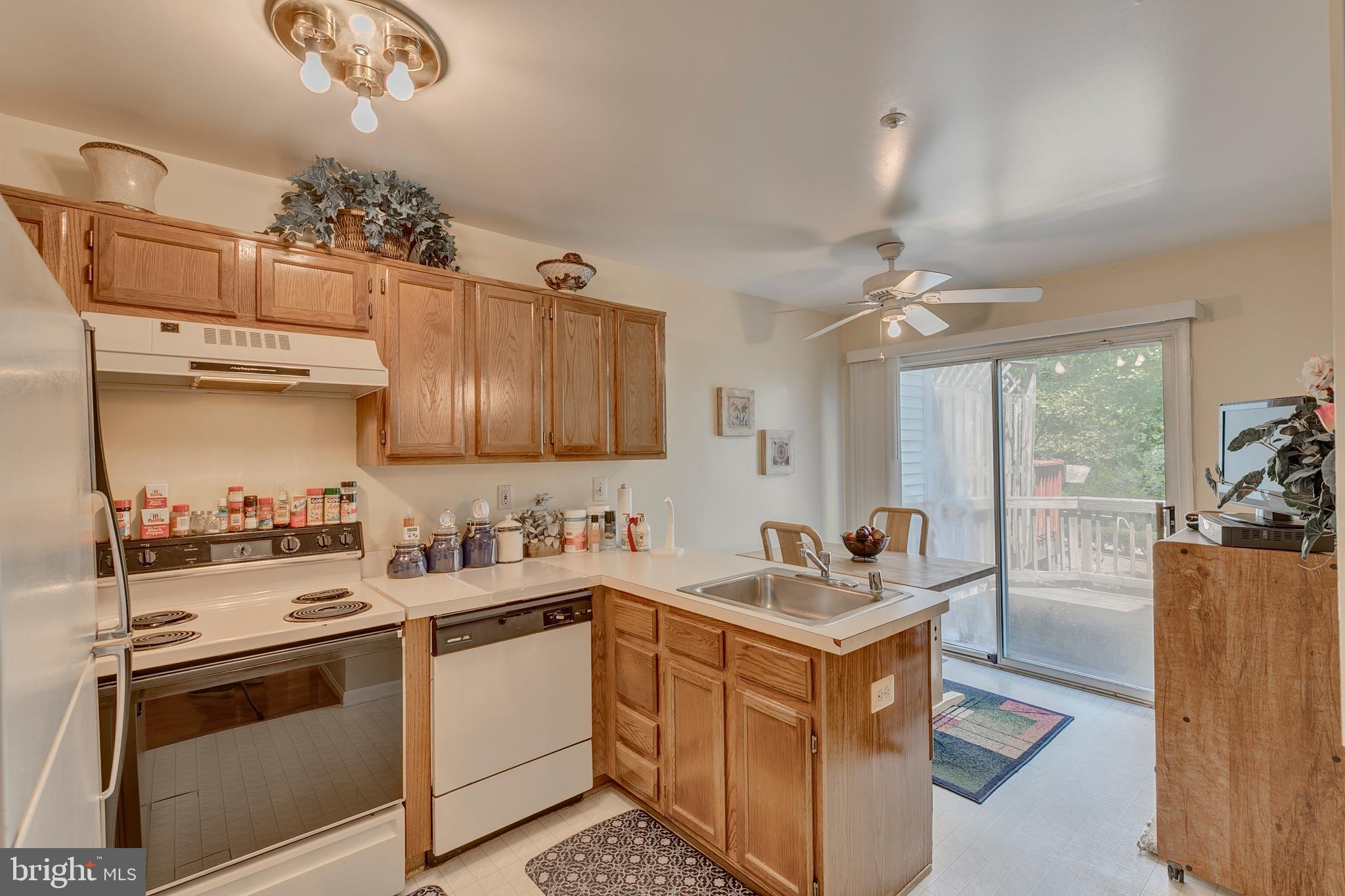 WESTLAKE - Residential