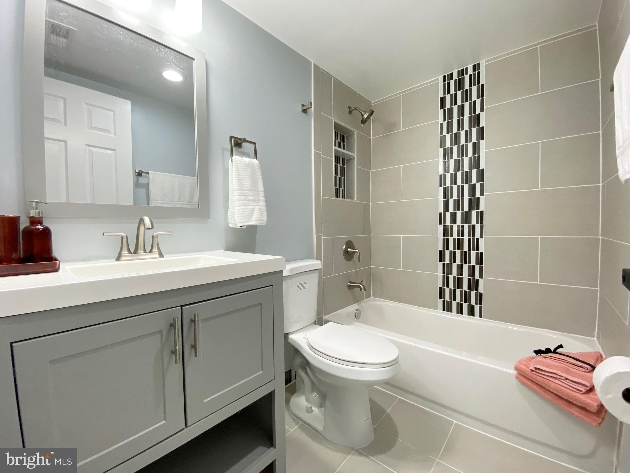 MCKENNEY HILLS - Residential