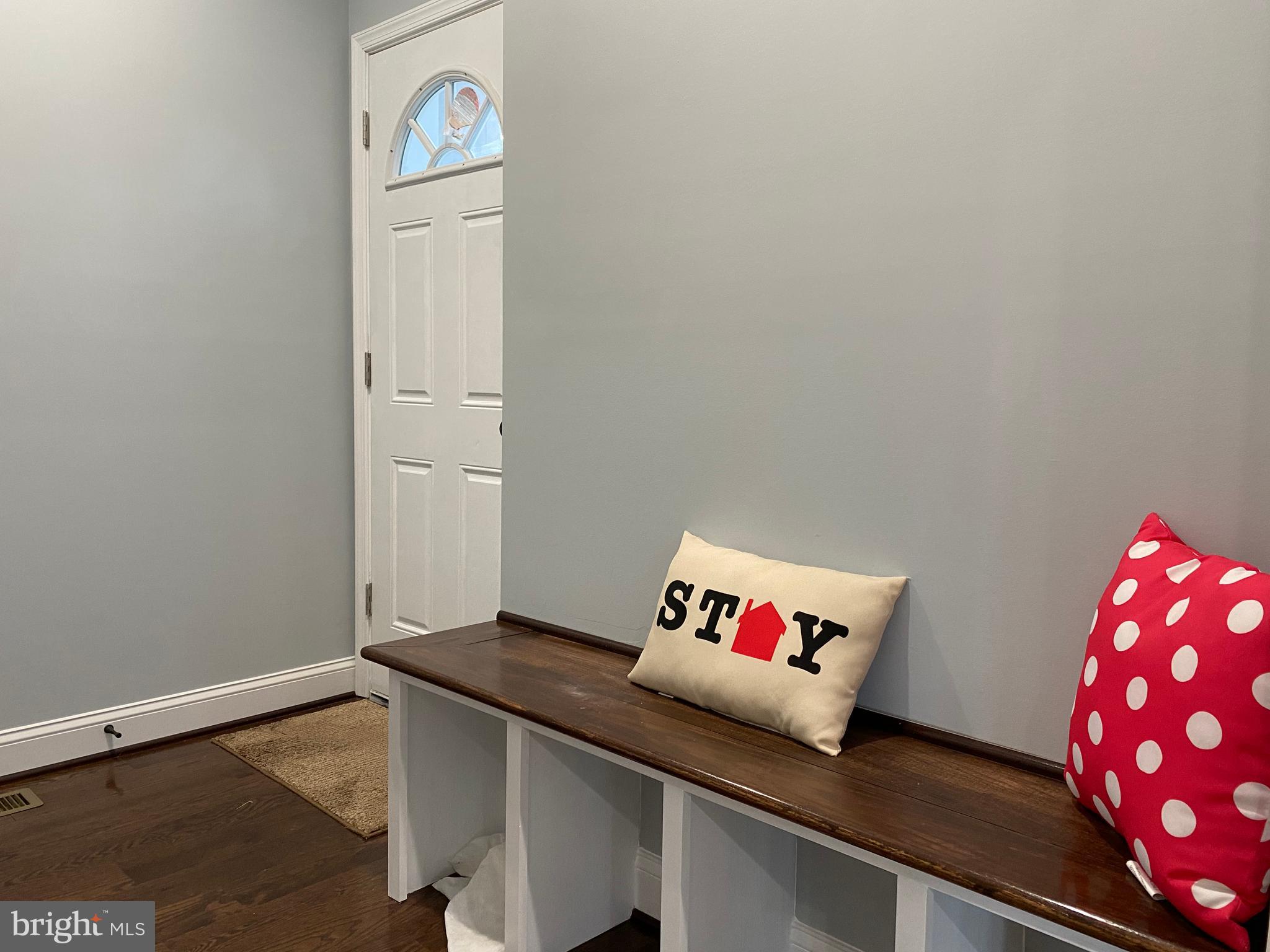 MCKENNEY HILLS - Residential