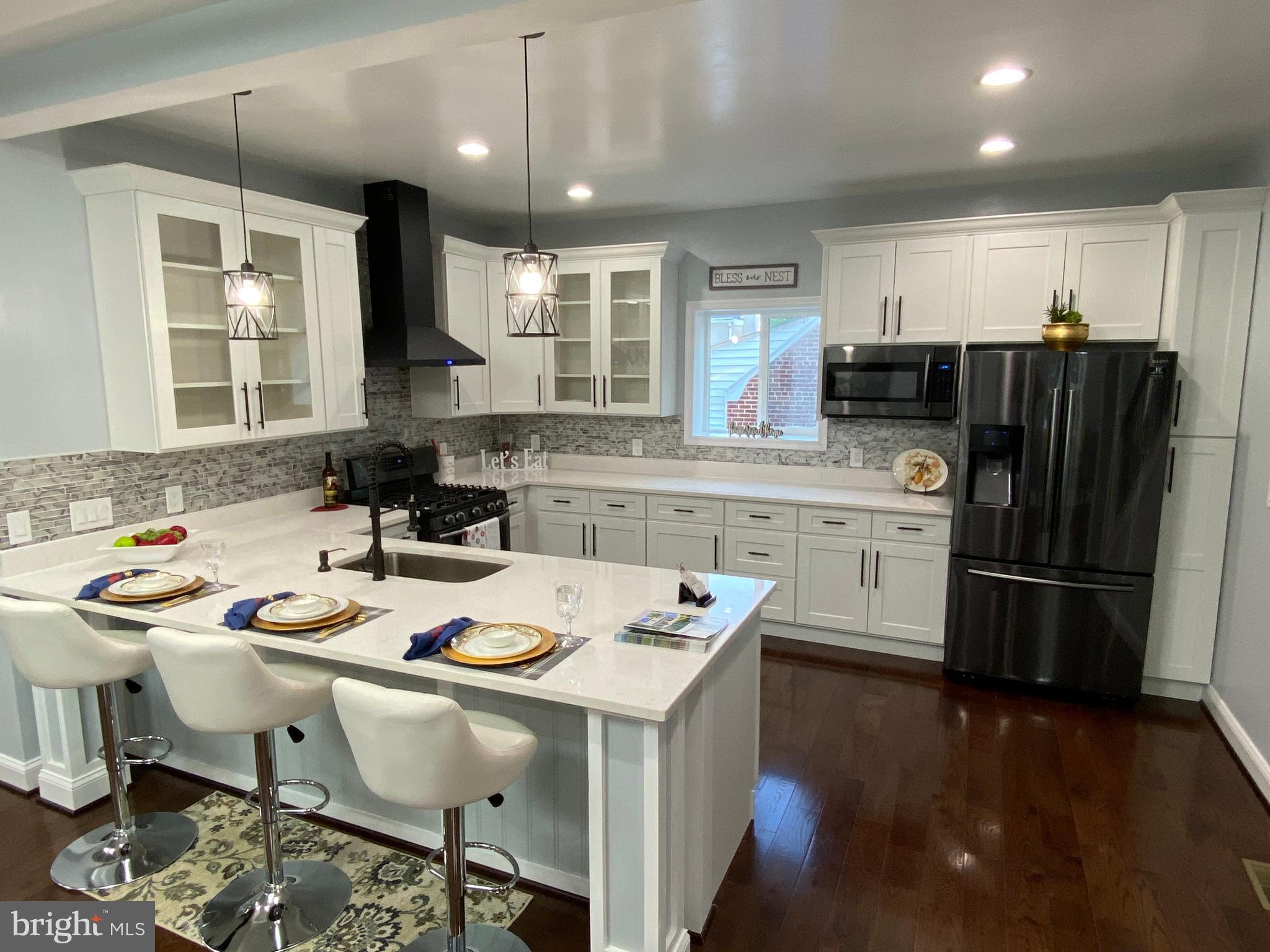 MCKENNEY HILLS - Residential