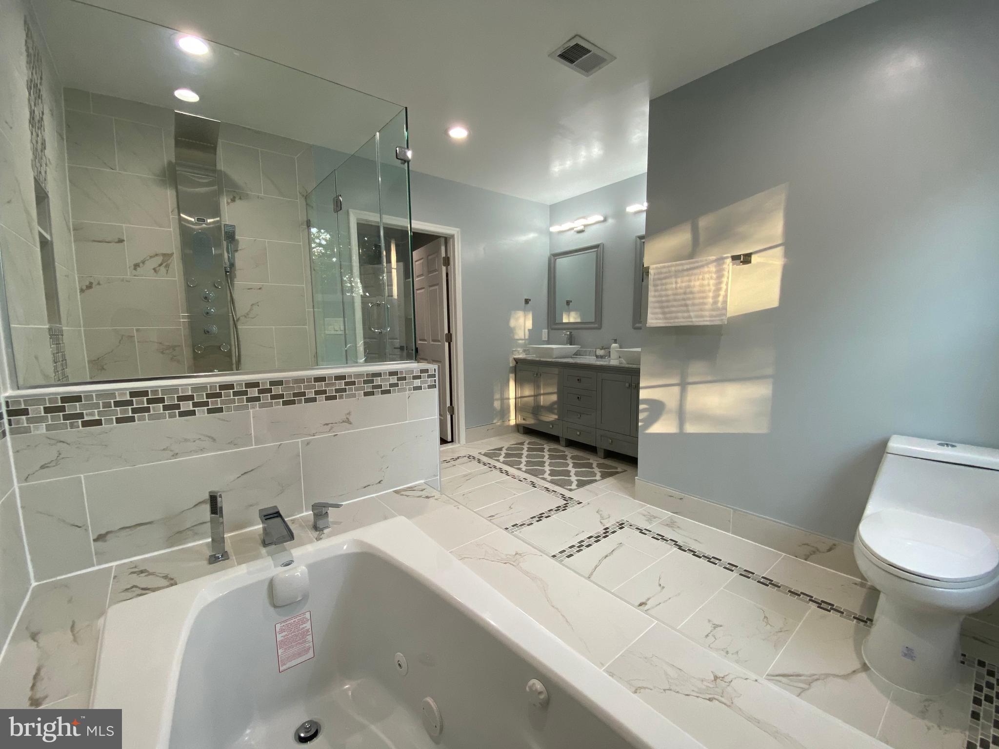 MCKENNEY HILLS - Residential