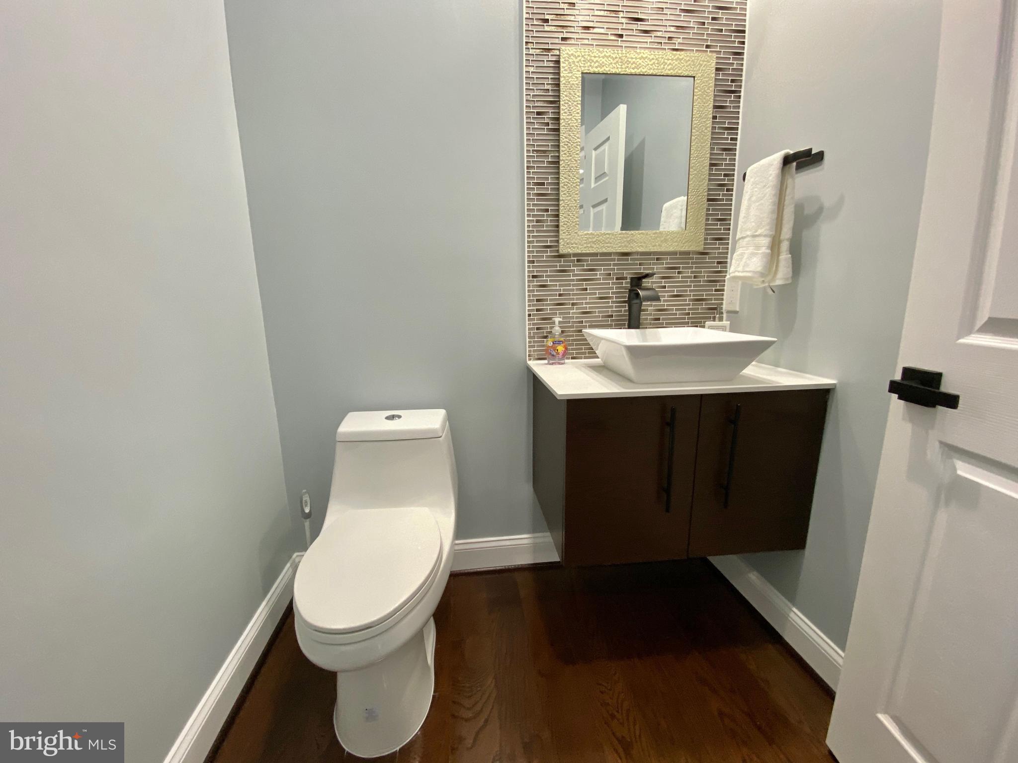 MCKENNEY HILLS - Residential