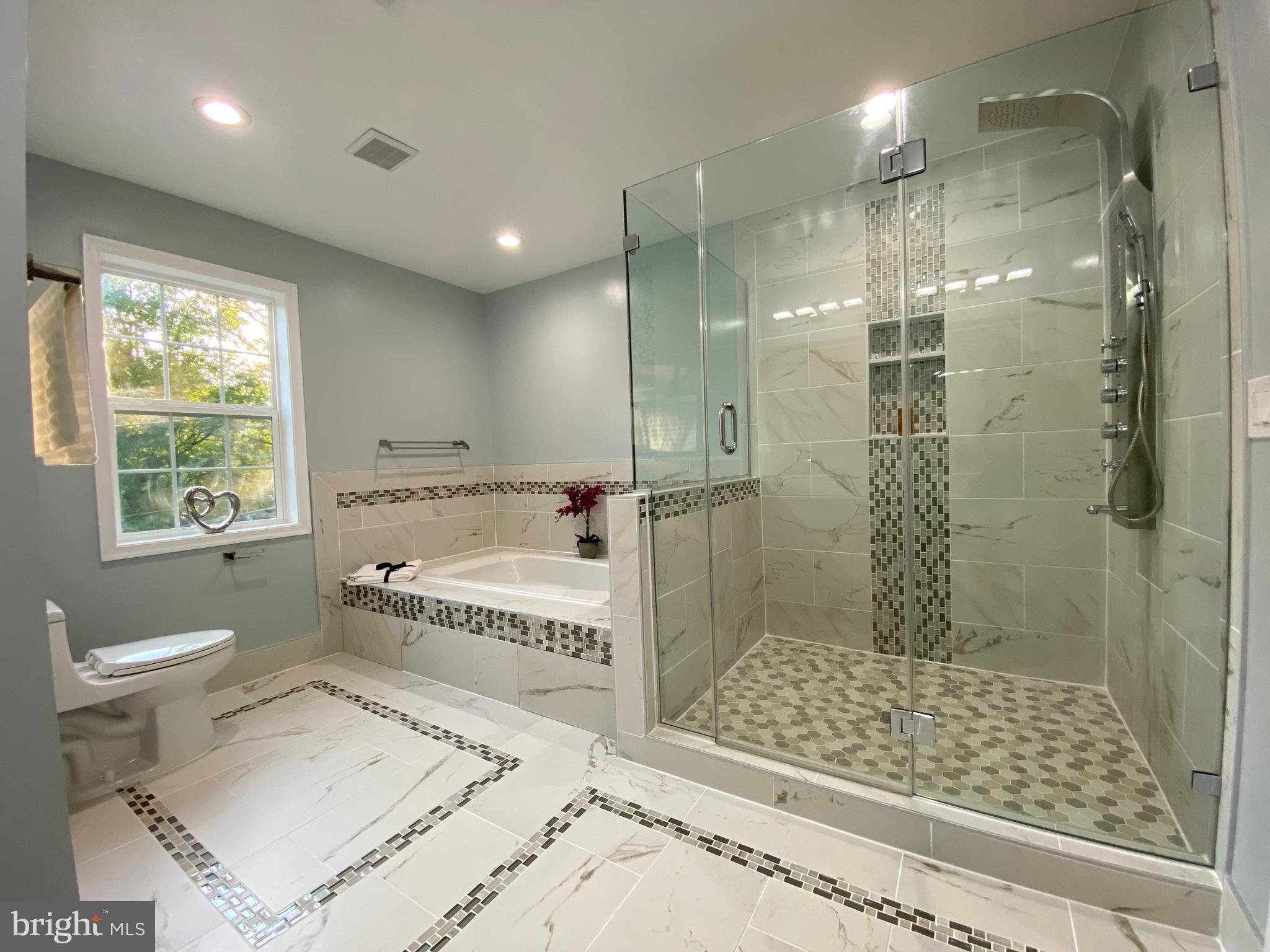 MCKENNEY HILLS - Residential