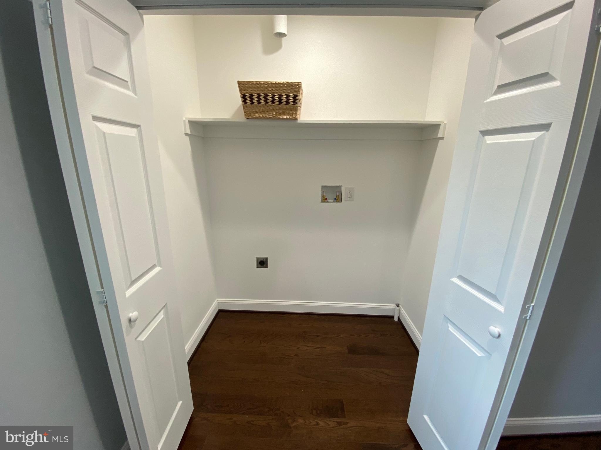 MCKENNEY HILLS - Residential