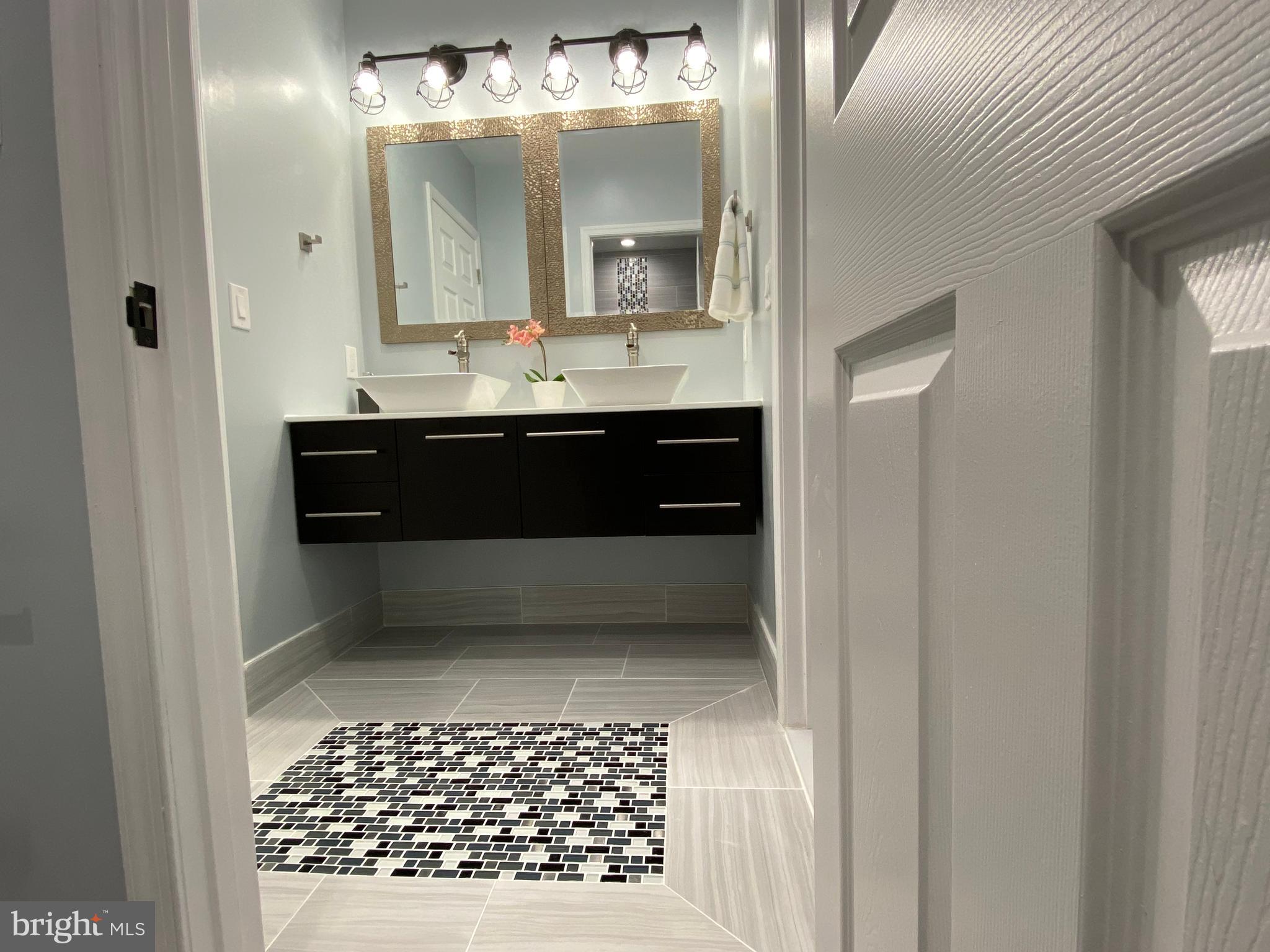 MCKENNEY HILLS - Residential