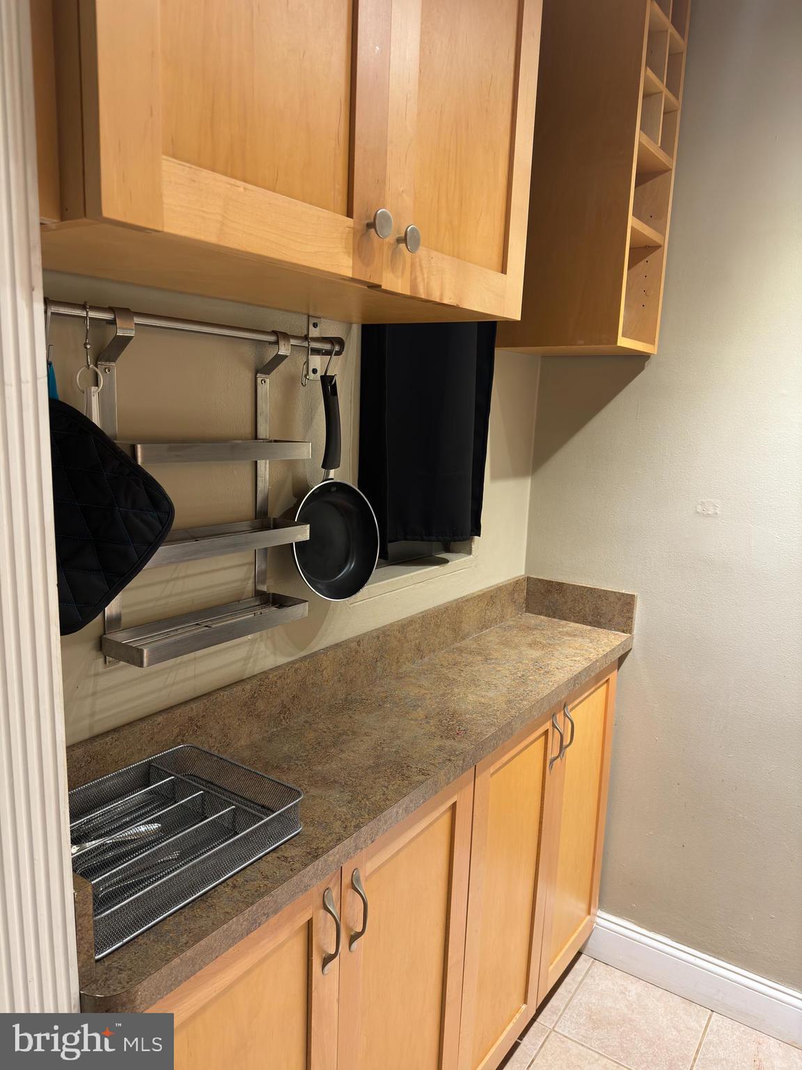 RIVER PLACE - Residential Lease