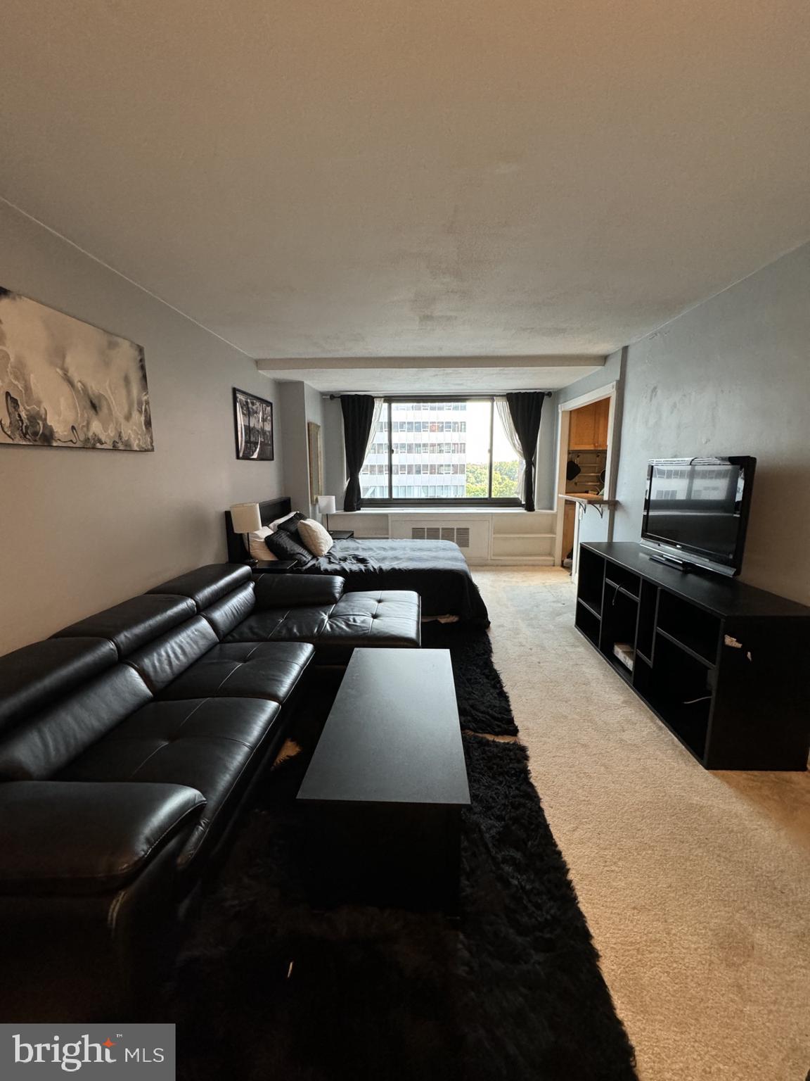 RIVER PLACE - Residential Lease