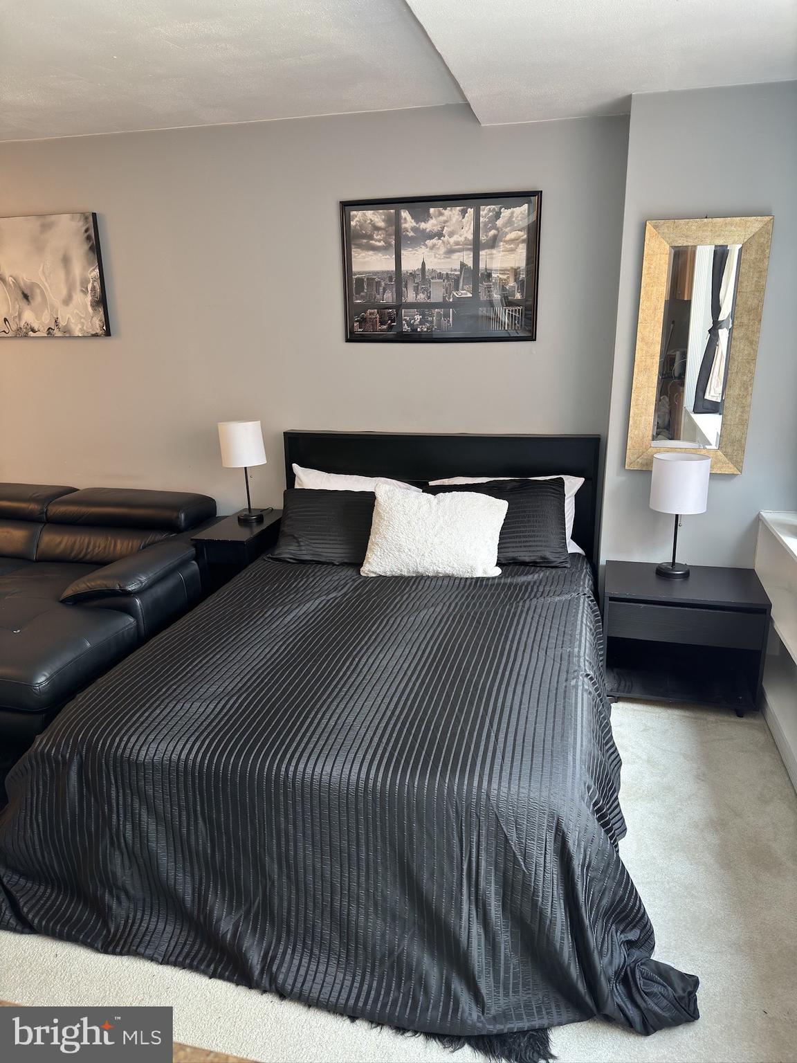 RIVER PLACE - Residential Lease