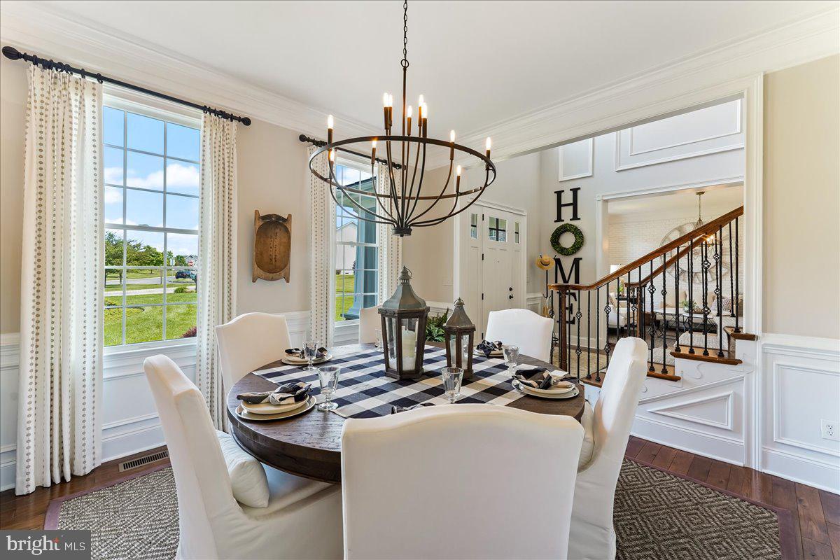 ESTS AT CHADDS FORD - Residential