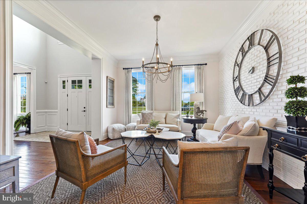 ESTS AT CHADDS FORD - Residential