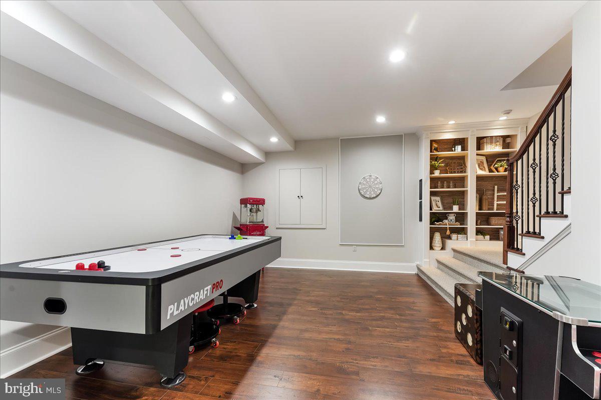 ESTS AT CHADDS FORD - Residential