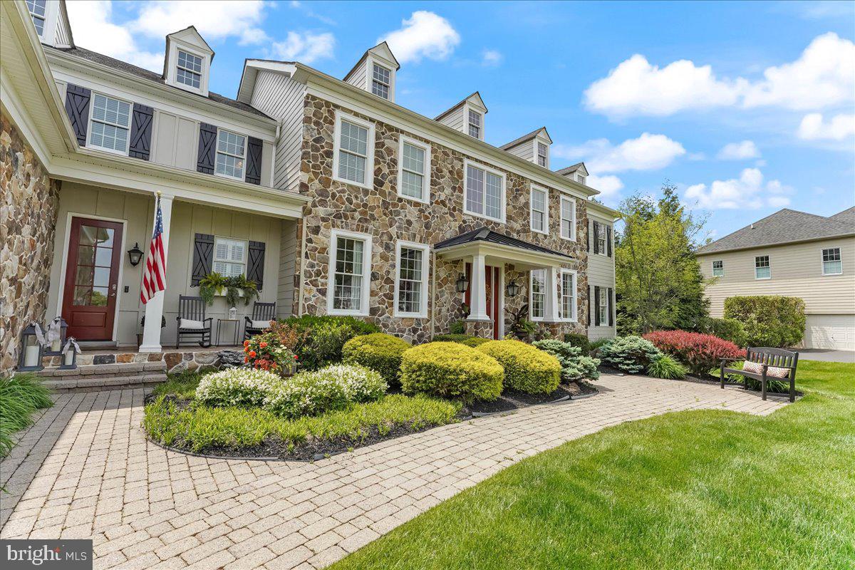 ESTS AT CHADDS FORD - Residential