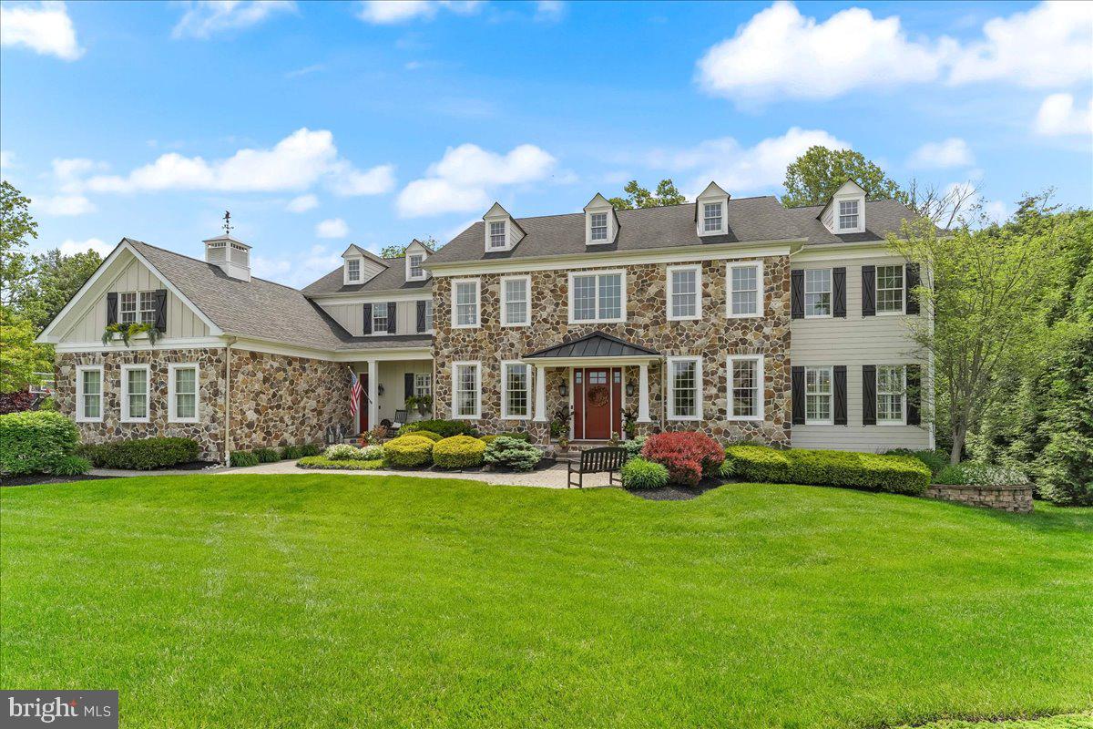 ESTS AT CHADDS FORD - Residential