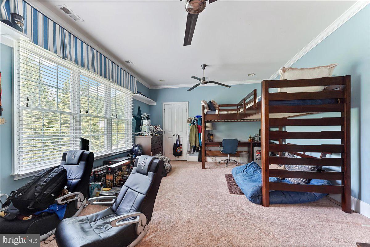 ESTS AT CHADDS FORD - Residential