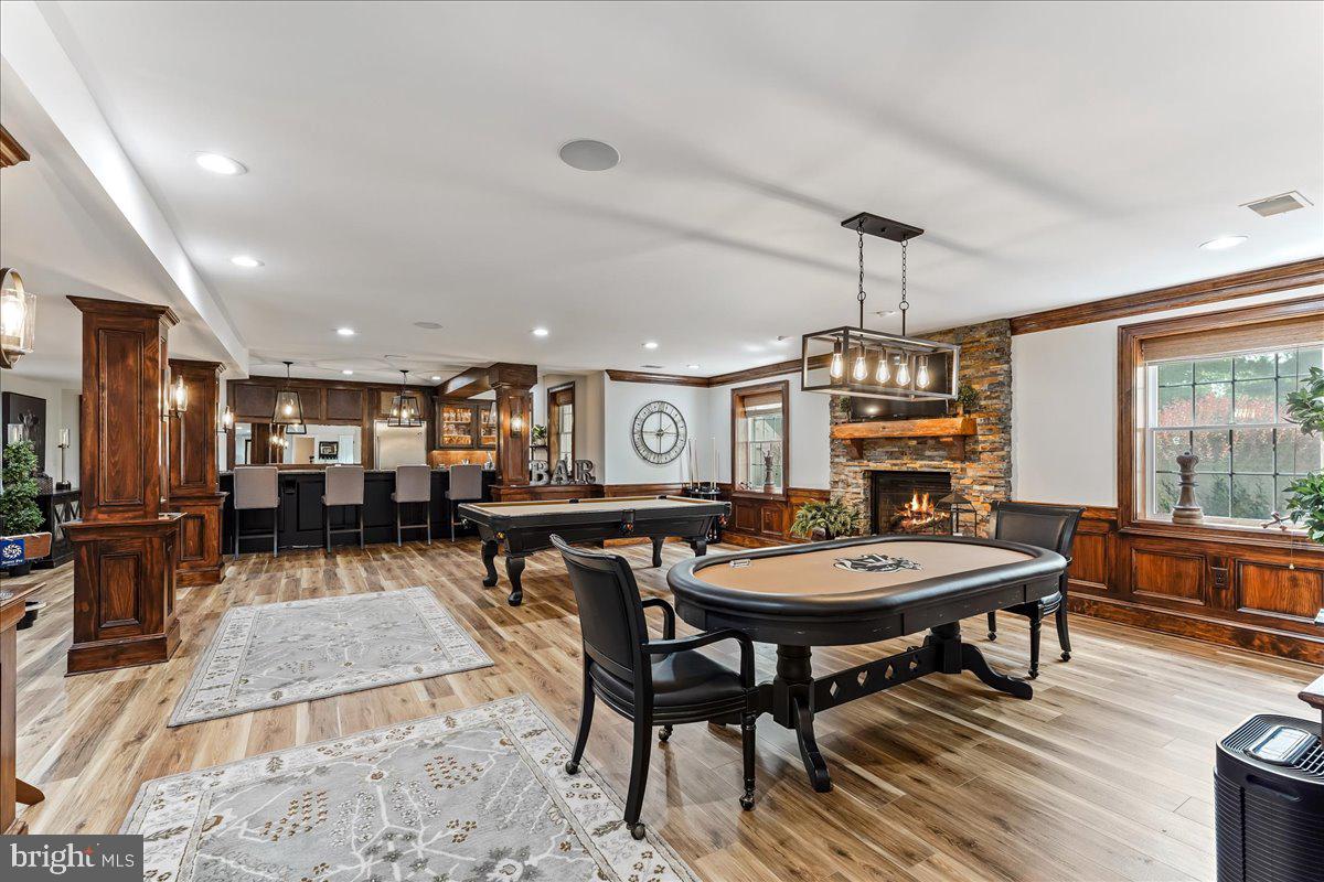 ESTS AT CHADDS FORD - Residential