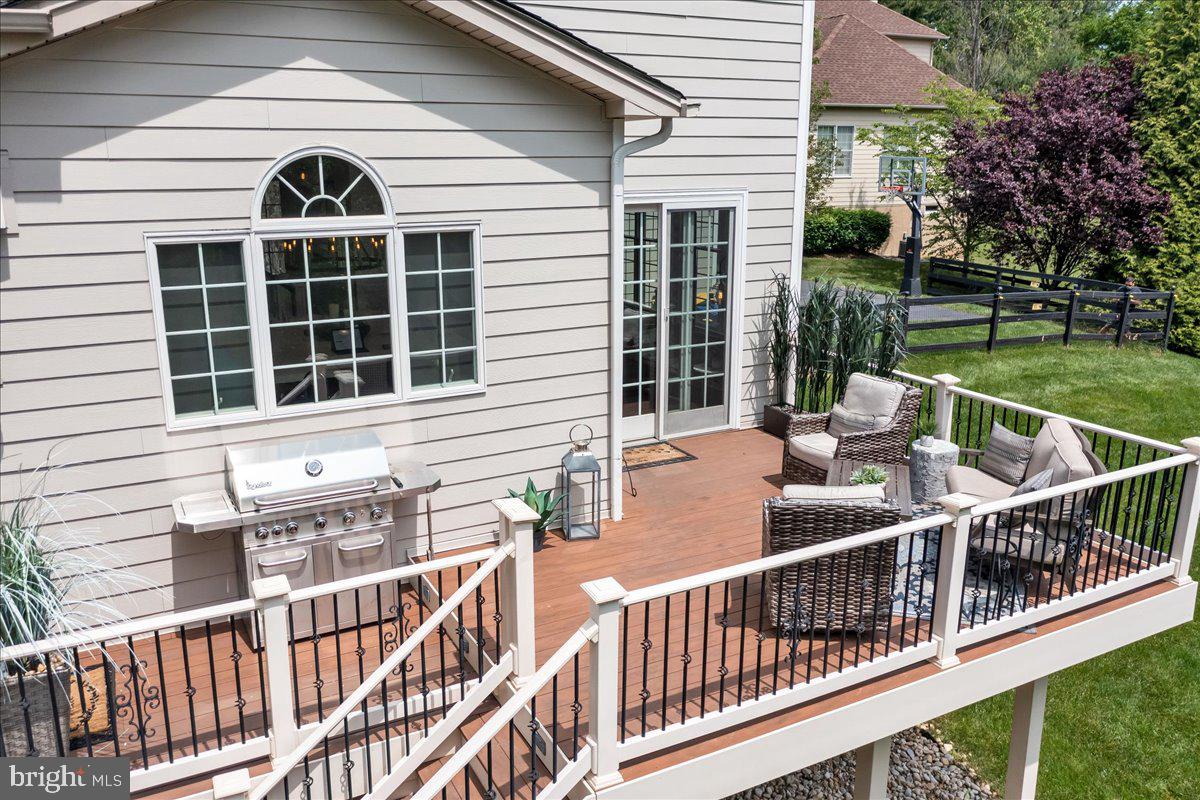 ESTS AT CHADDS FORD - Residential